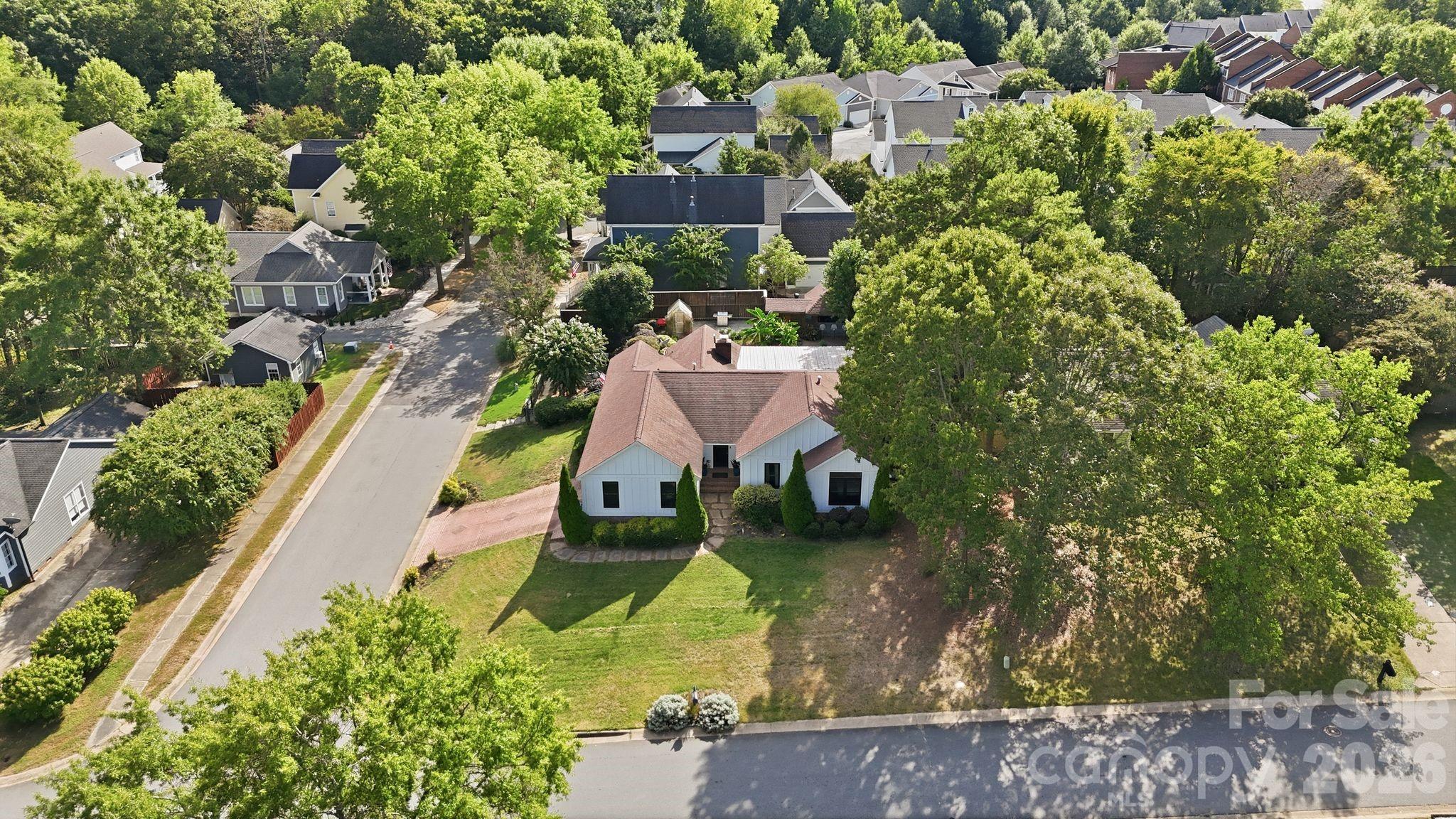 Single Family Residence at 12632 Sulgrave Drive, Huntersville, photo 40 of 43
