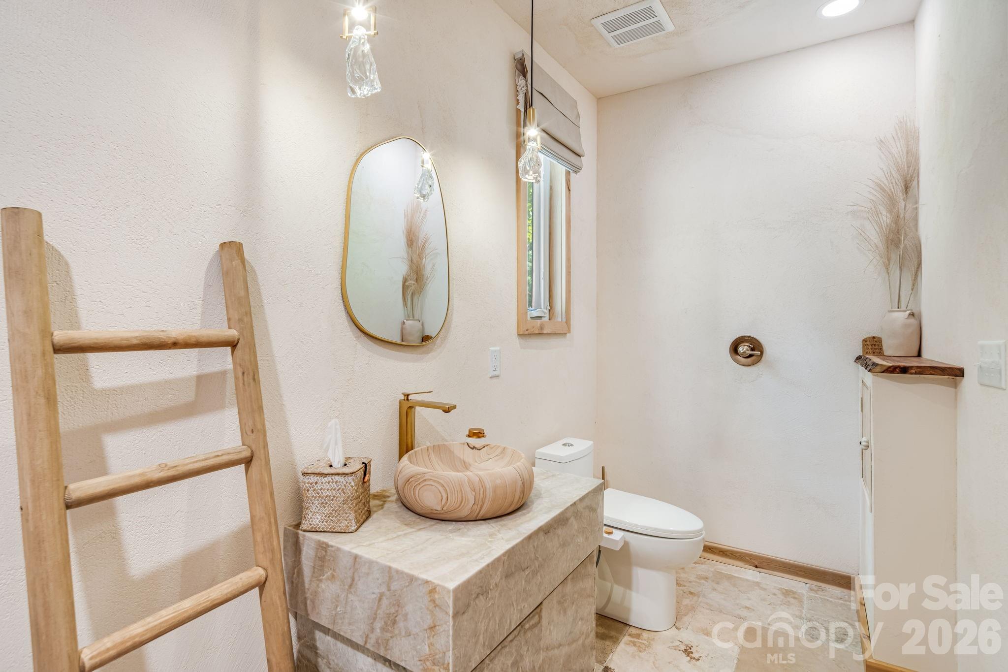 Portfolio at 6 and 8 Azura Gdns None, Weaverville, photo 7 of 14