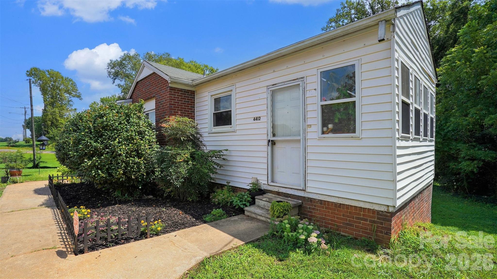 Single Family Residence at 4412 Reidsville Road, Winston Salem, photo 23 of 28