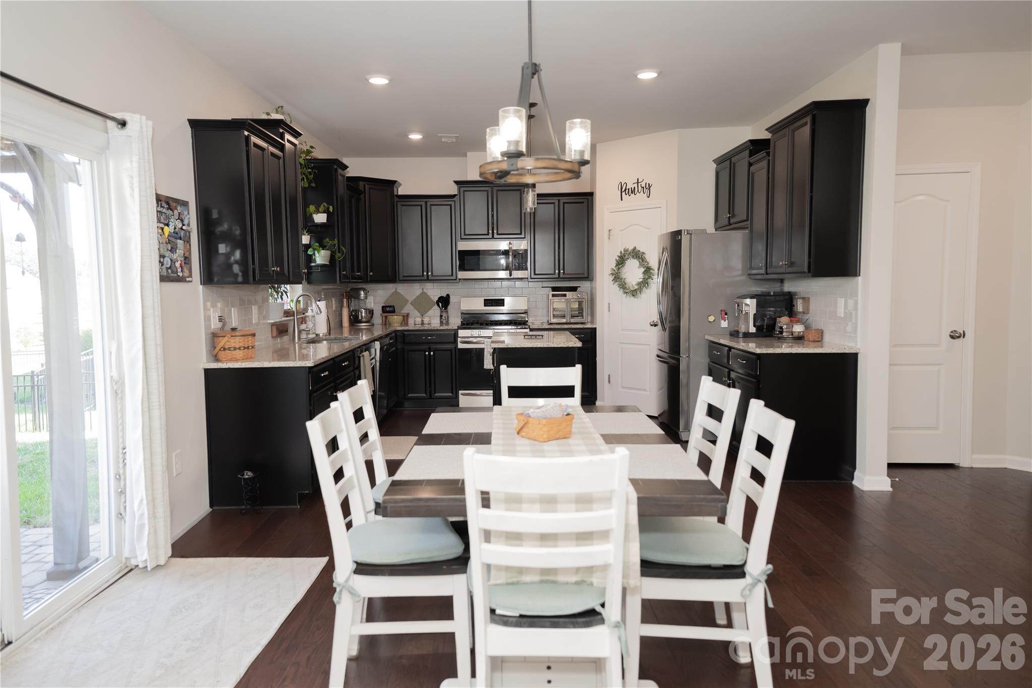 Single Family Residence at 3424 Southern Red Oak Lane, Gastonia, photo 5 of 33