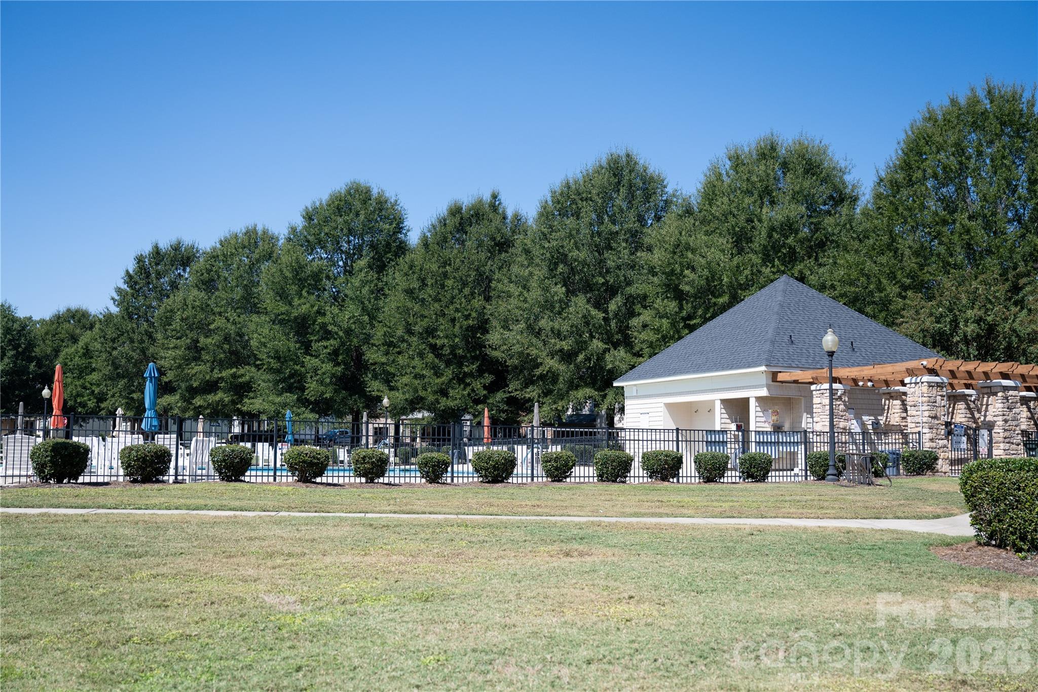 Single Family Residence at 3424 Southern Red Oak Lane, Gastonia, photo 32 of 33