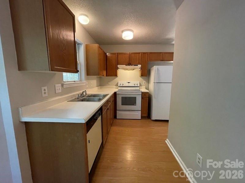 Single Family Residence at 3705 Sandberry Drive, Waxhaw, photo 6 of 22