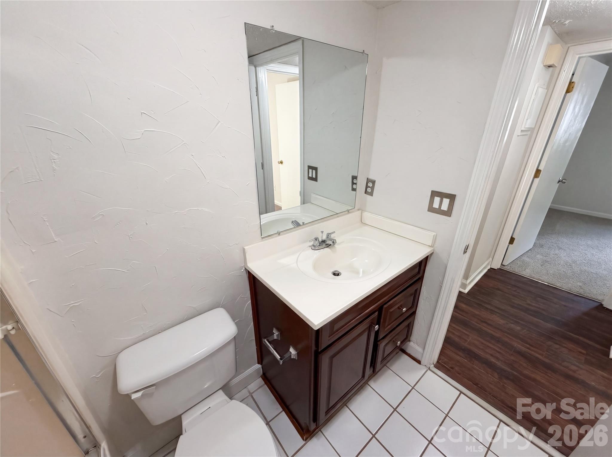 Condominium at 2020 Stoney Point Lane, Charlotte, photo 17 of 17