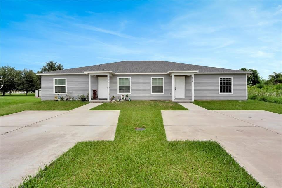 808 ABBEVILLE CT #A & B