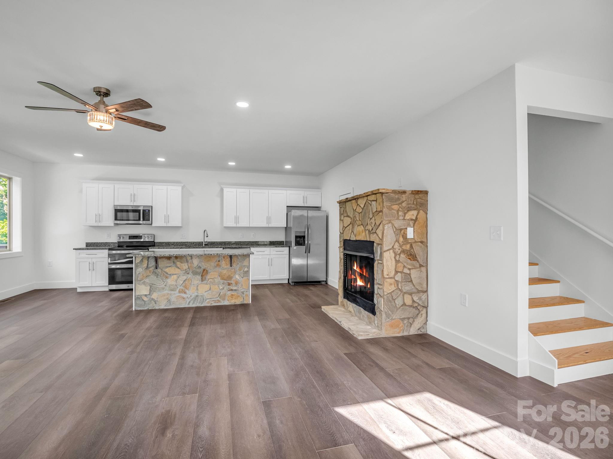 Single Family Residence at 136 Pierpoint Drive, Lake Lure, photo 13 of 44