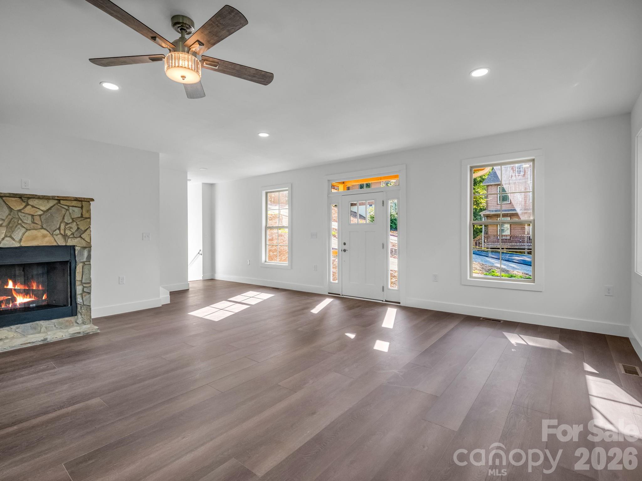 Single Family Residence at 136 Pierpoint Drive, Lake Lure, photo 15 of 44