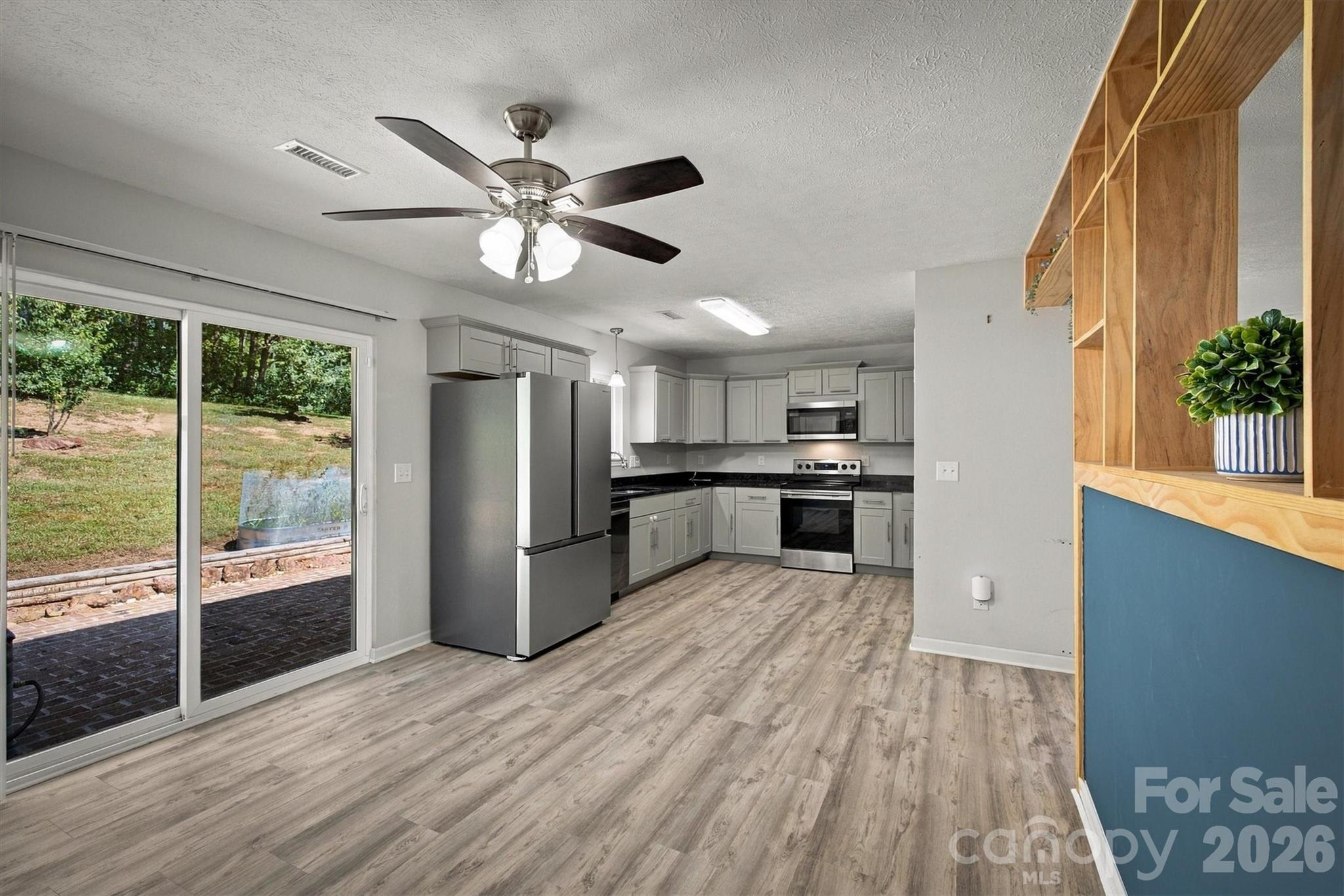 Single Family Residence at 329 Springwood Drive NE, Valdese, photo 15 of 45
