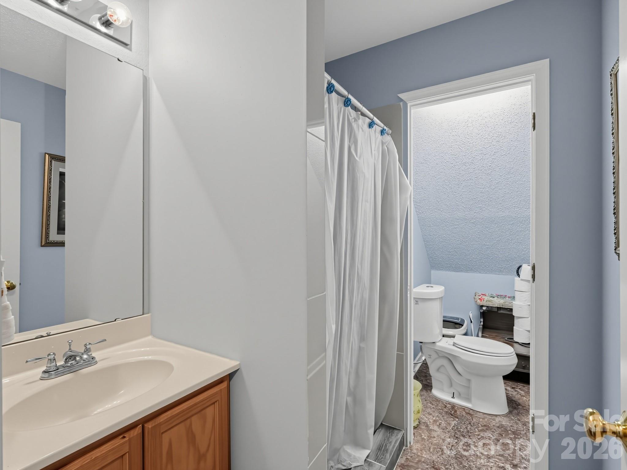 Full Bathroom #1 - 1st Floor - 1670 Coryton Way, High Point