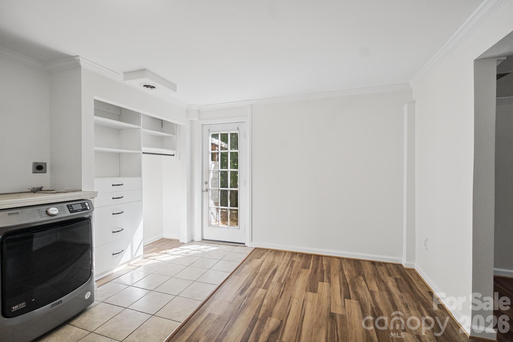 Separate entrance - 35 Clement Drive, Asheville