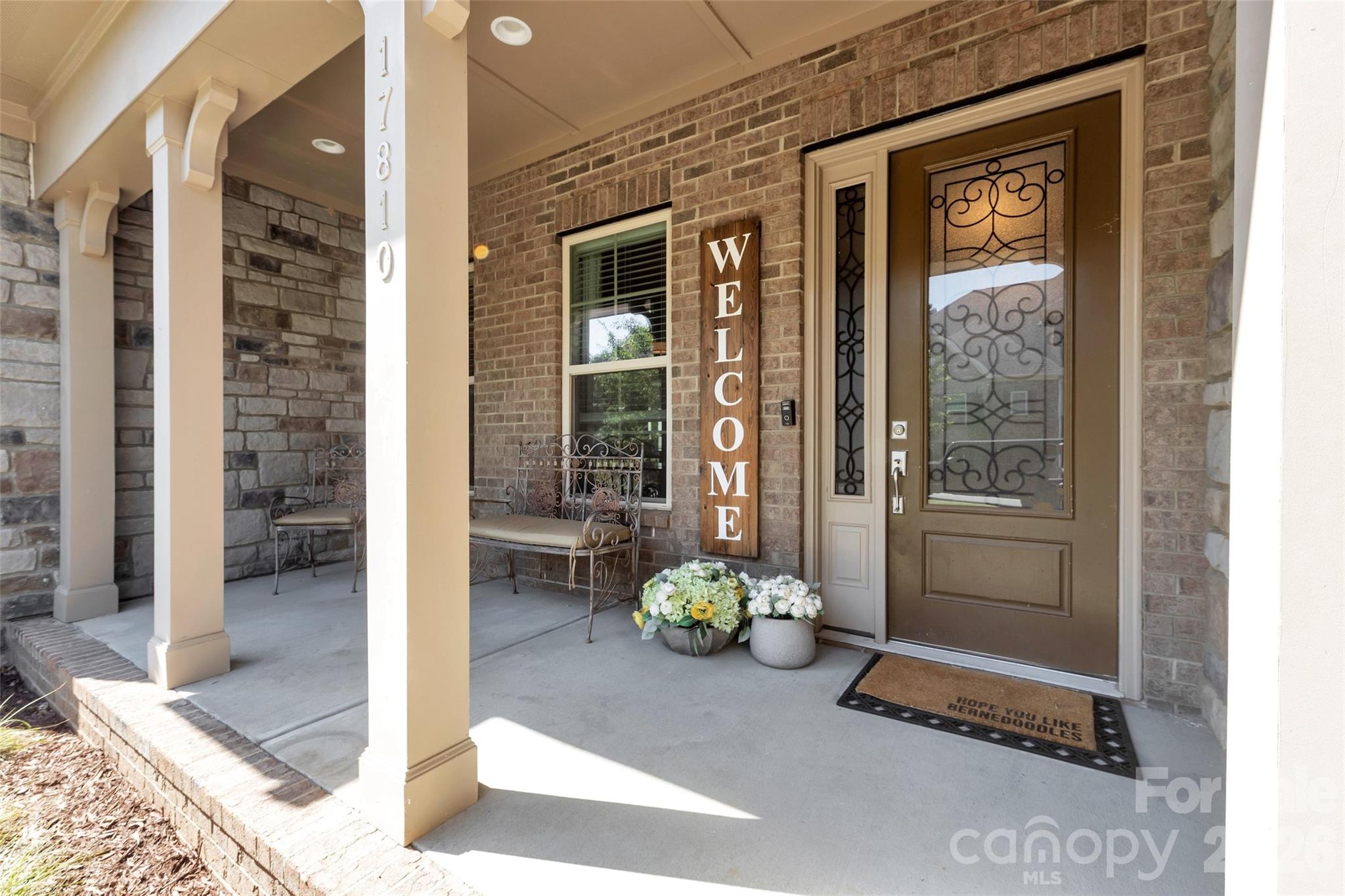 Single Family Residence at 17810 Pawleys Plantation Lane, Charlotte, photo 3 of 48