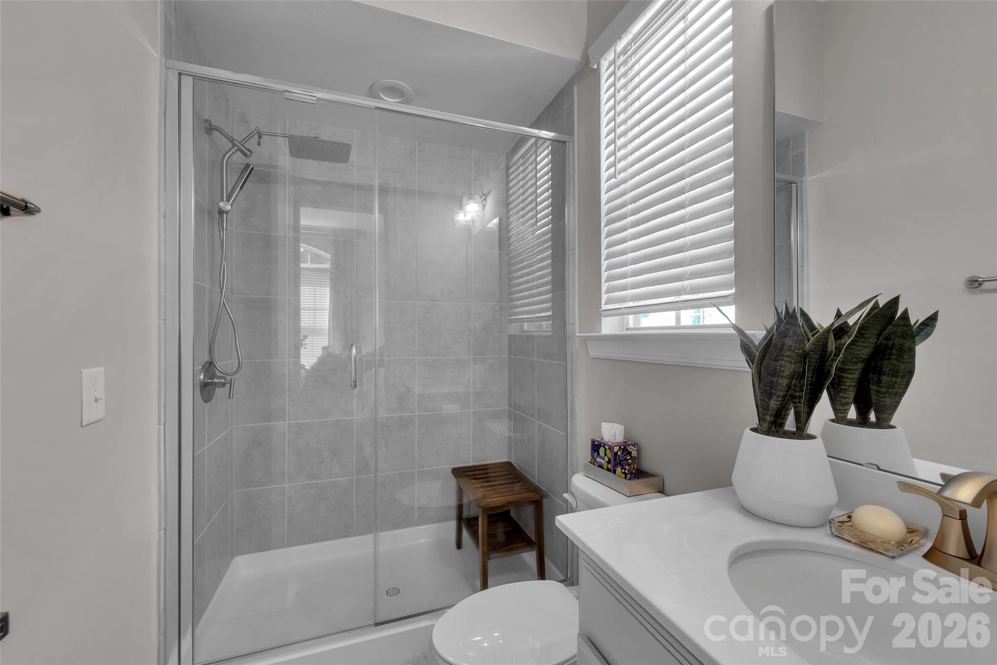 Single Family Residence at 17810 Pawleys Plantation Lane, Charlotte, photo 18 of 48