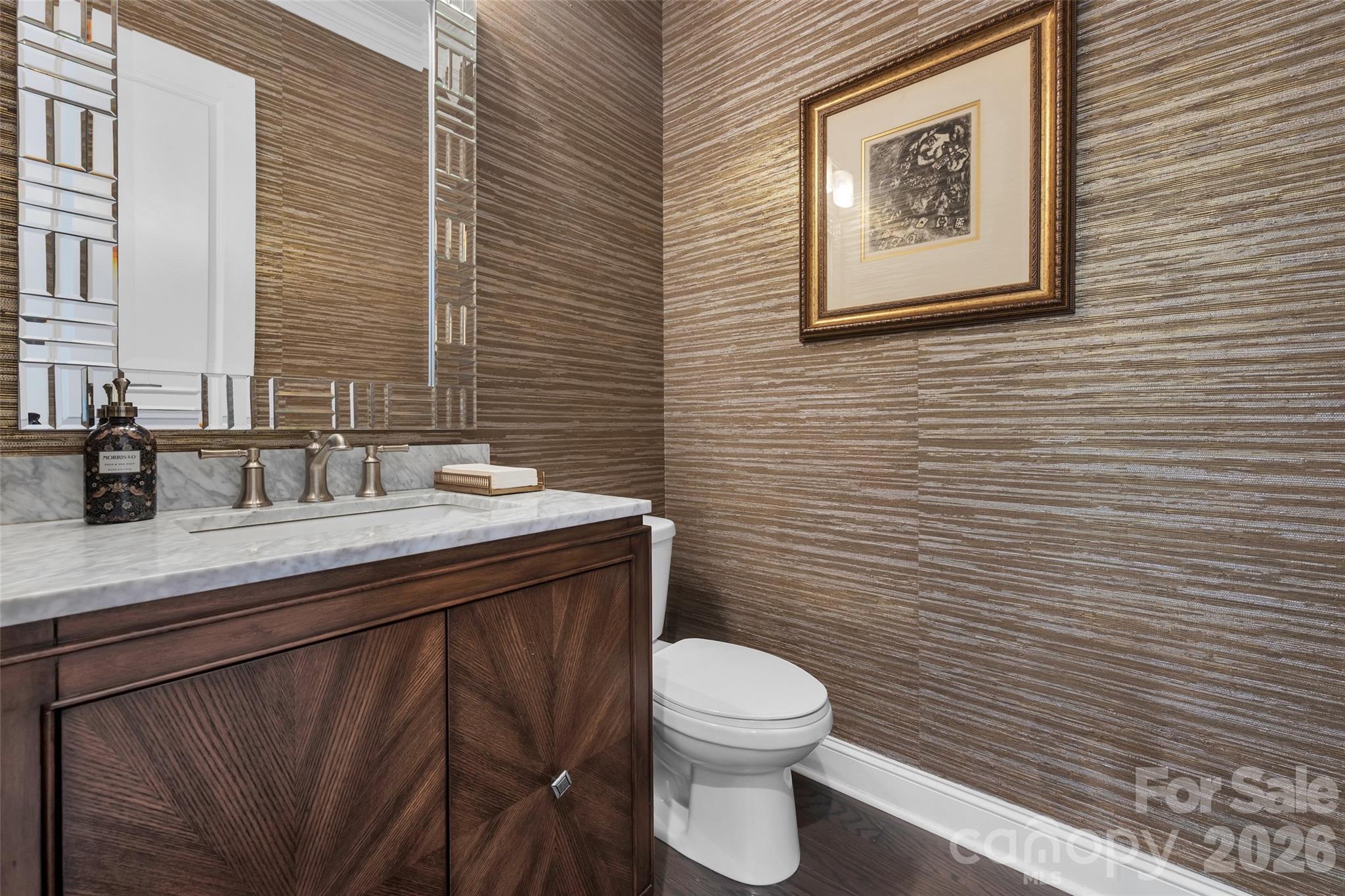 Single Family Residence at 17810 Pawleys Plantation Lane, Charlotte, photo 19 of 48
