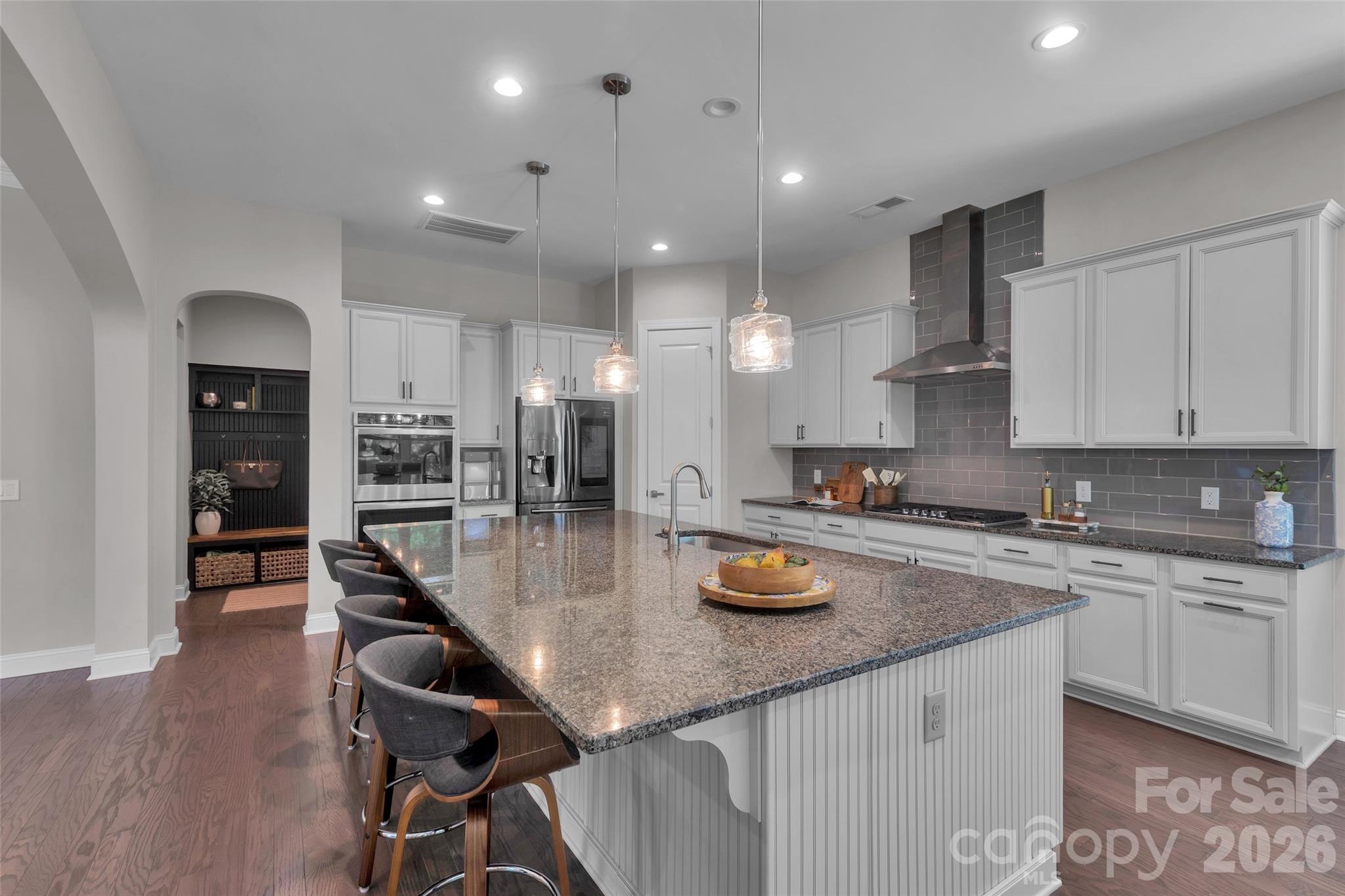 Single Family Residence at 17810 Pawleys Plantation Lane, Charlotte, photo 7 of 48