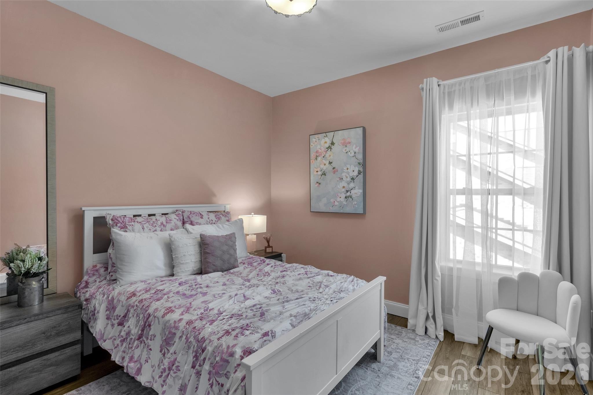 Single Family Residence at 17810 Pawleys Plantation Lane, Charlotte, photo 34 of 48