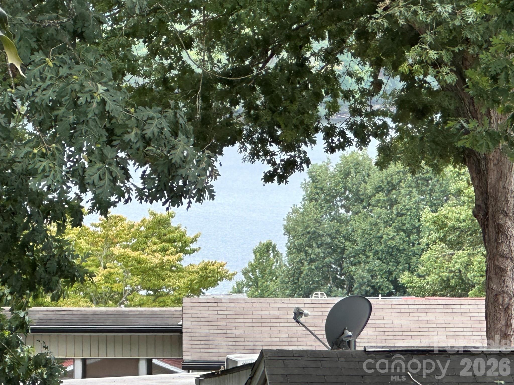 Single Family Residence at 106 Deer Field Drive, New London, photo 26 of 48