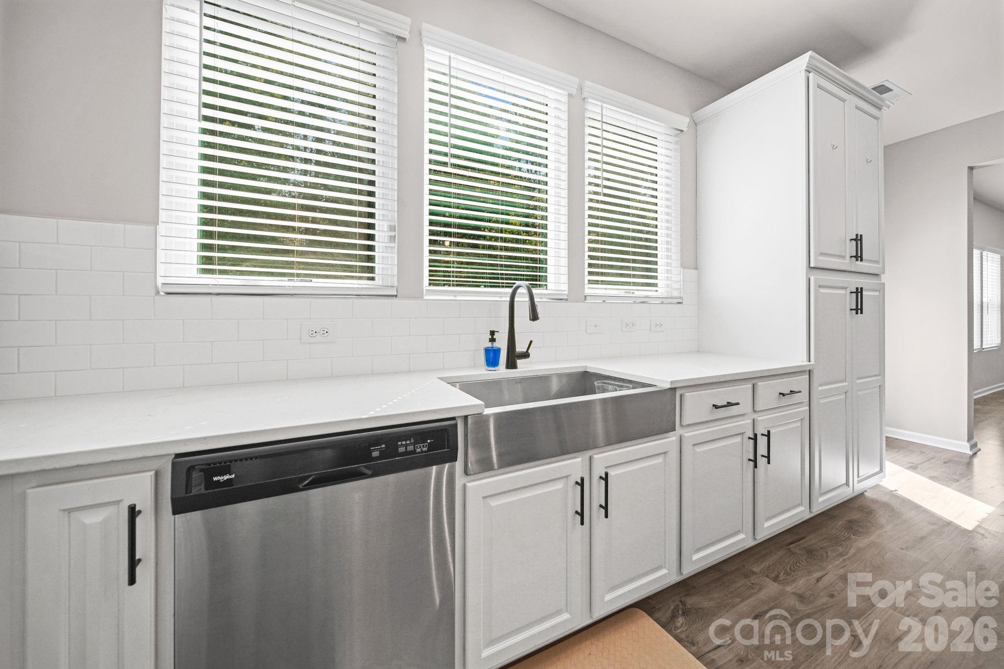 Single Family Residence at 377 Brannon Meadows Drive, York, photo 10 of 33