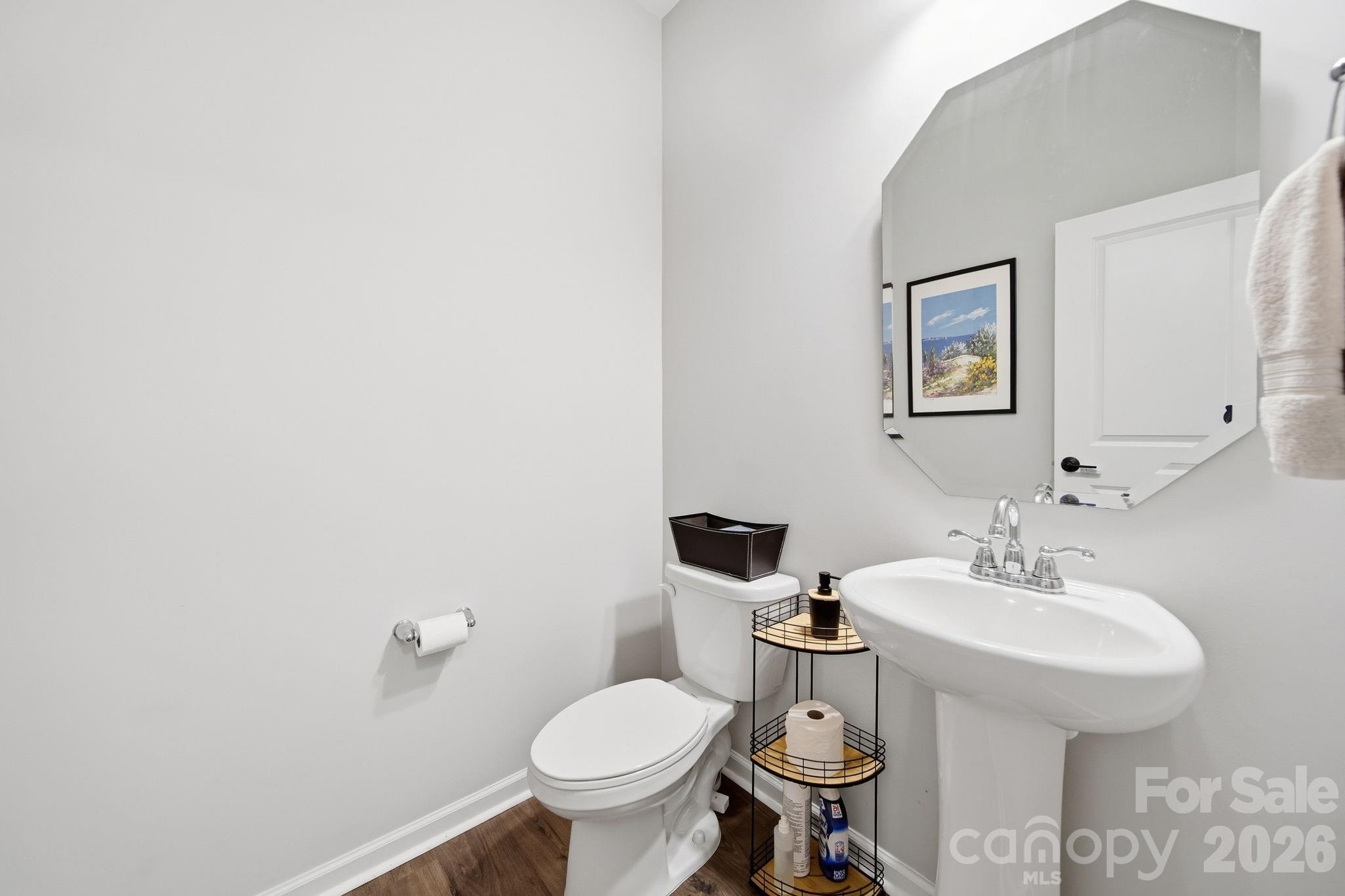 Single Family Residence at 377 Brannon Meadows Drive, York, photo 17 of 33