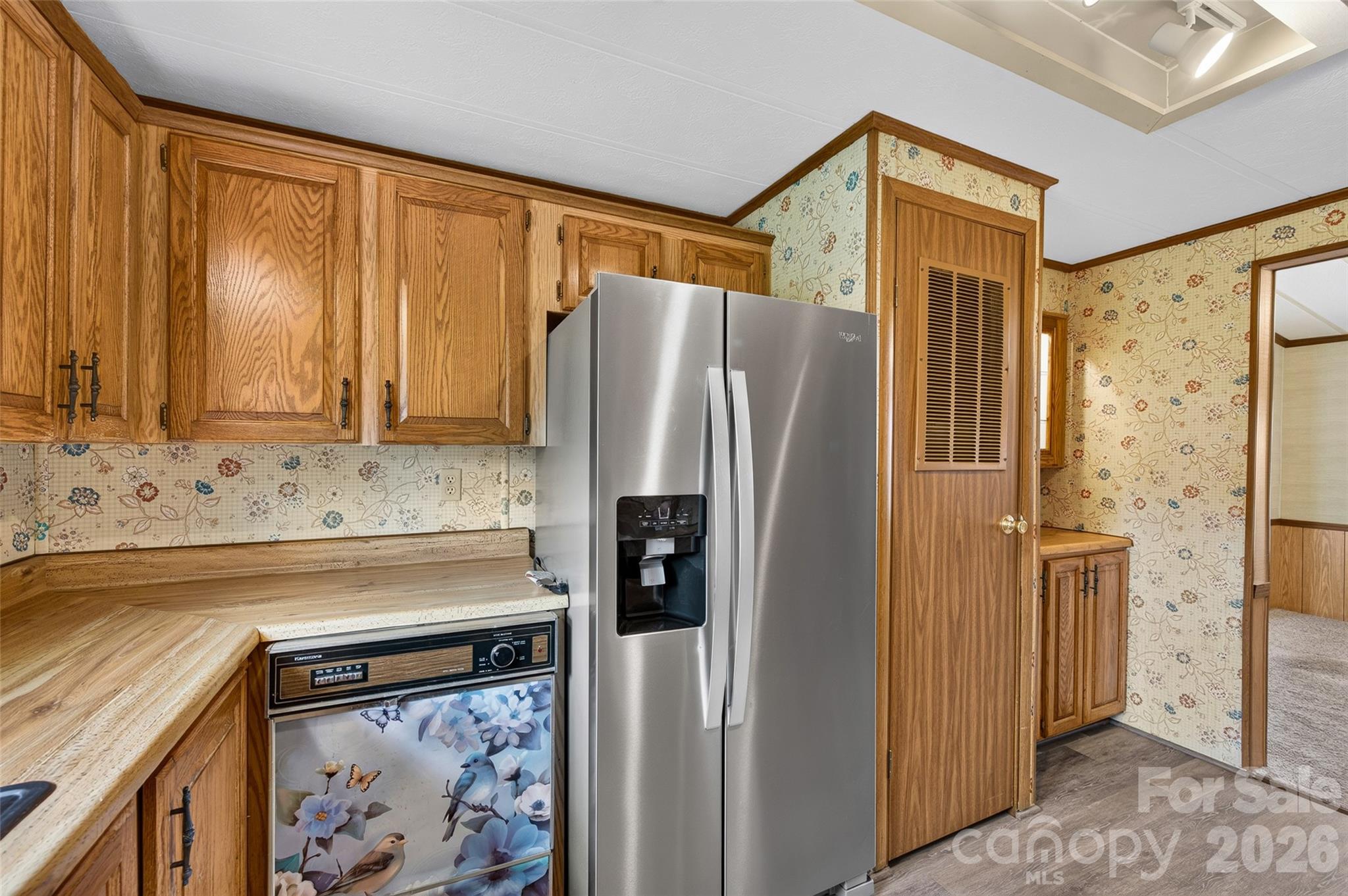 Single Family Residence at 2468 Old Mountain Road, Statesville, photo 12 of 33