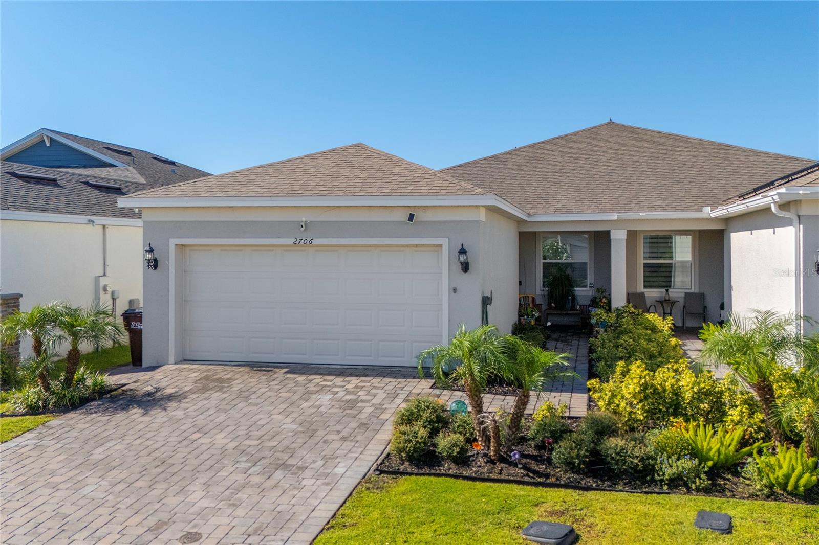 2706 SUMMER RETREAT LN