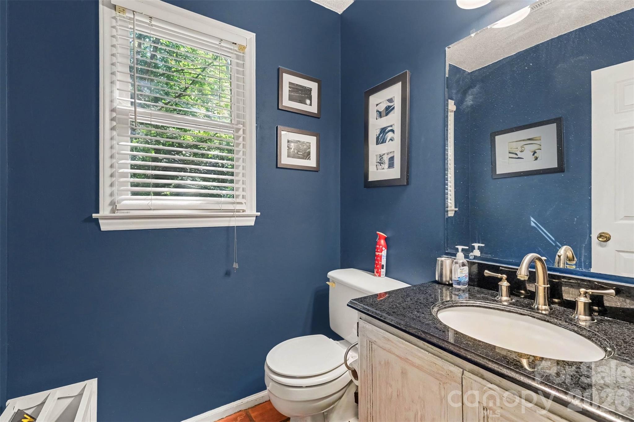 Single Family Residence at 2156 Olde Creek Road, Rock Hill, photo 16 of 22