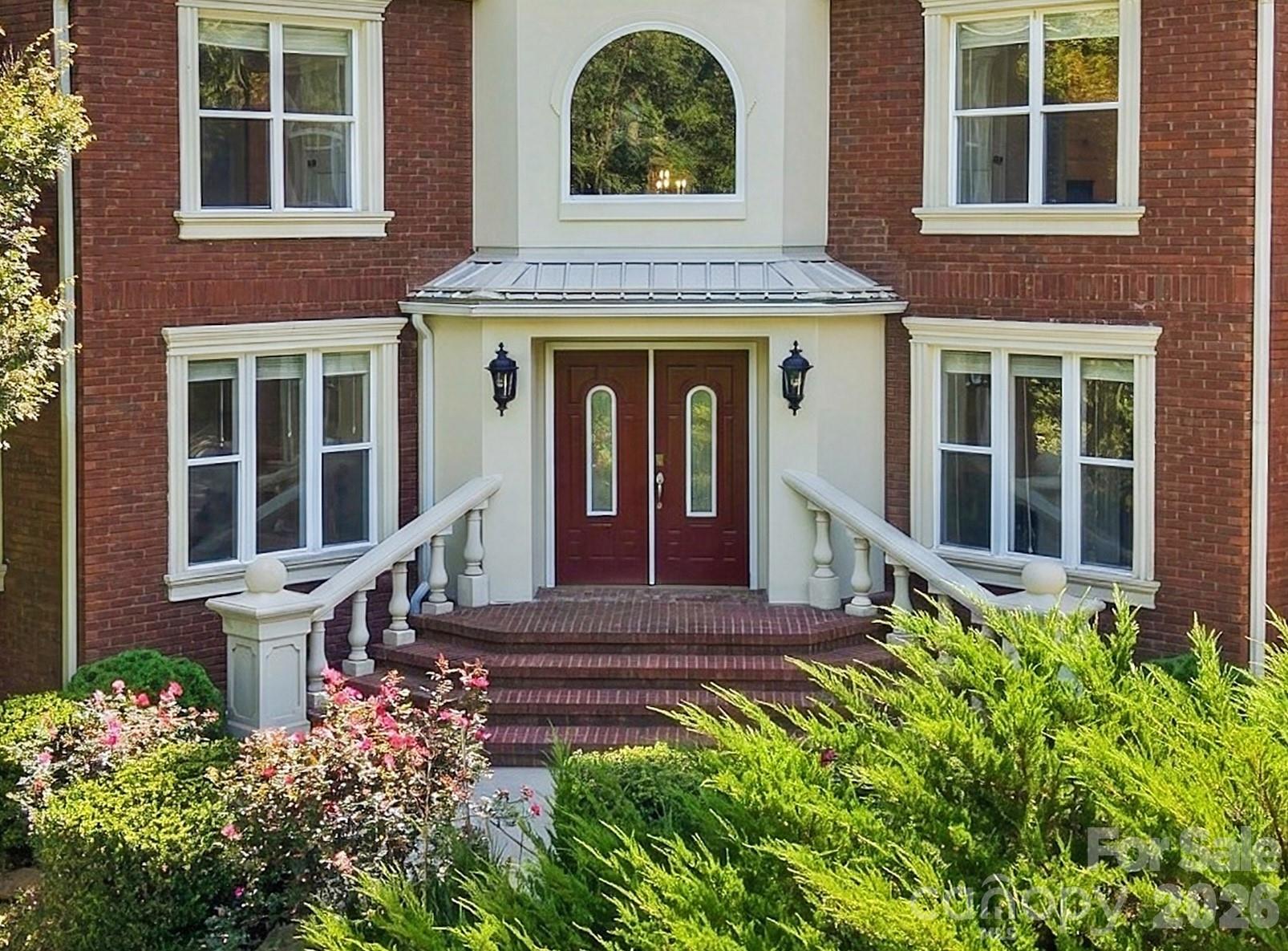 Single Family Residence at 6 Kit Court, Fletcher, photo 6 of 48