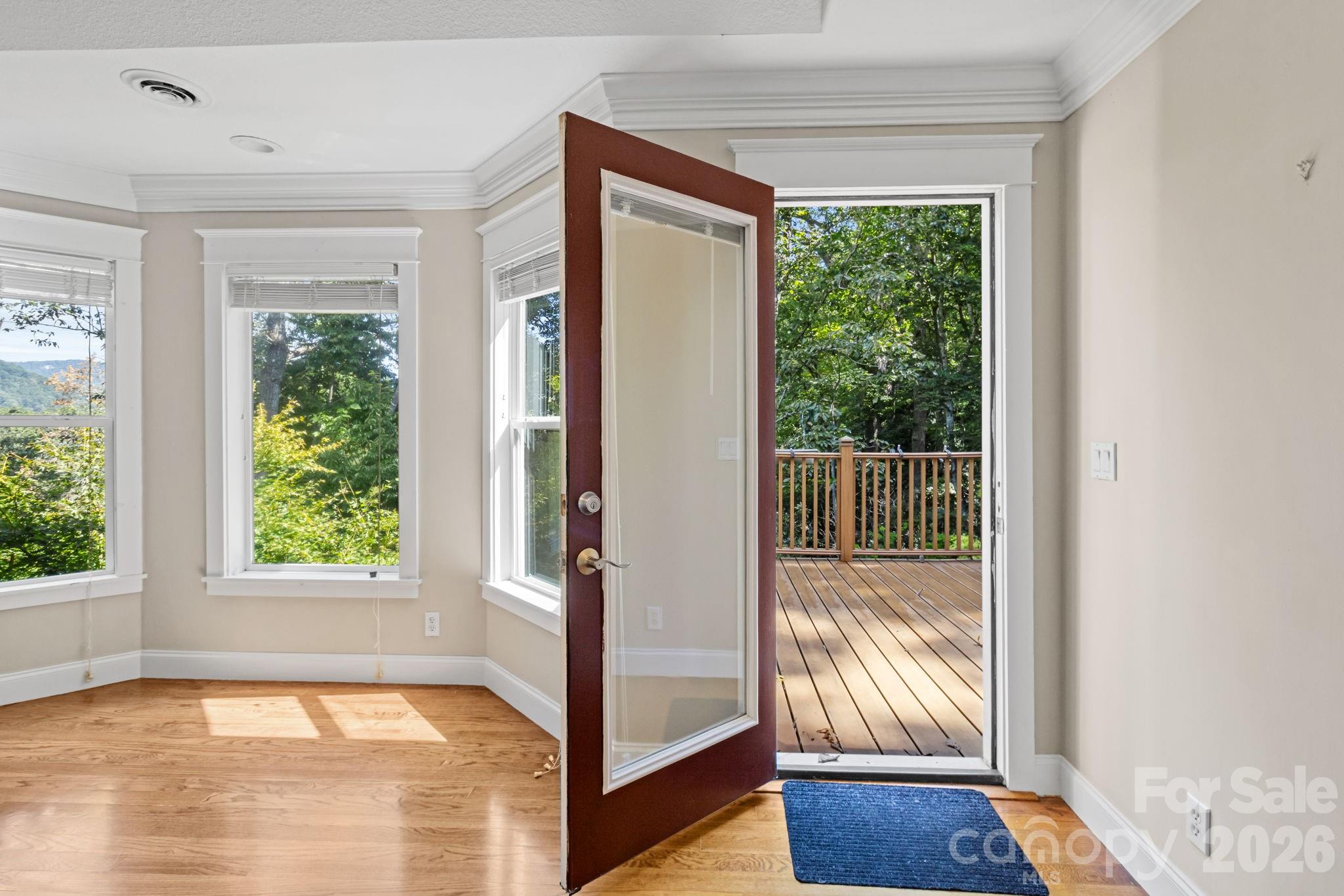Primary bedroom outdoor deck - 6 Kit Court, Fletcher