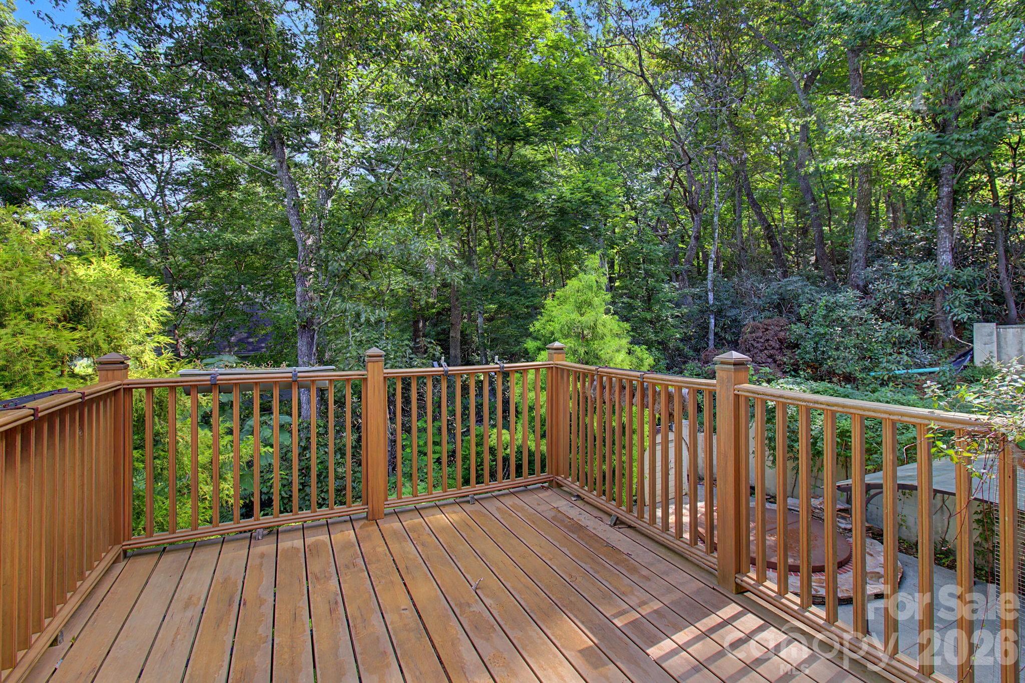 Primary bedroom outdoor deck - 6 Kit Court, Fletcher