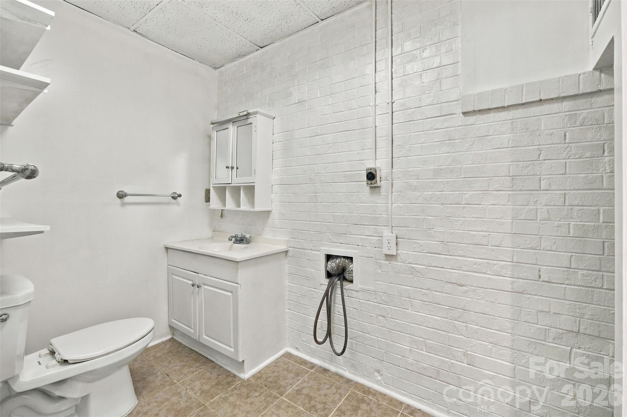 Single Family Residence at 8304 Mccrory Road, Stokesdale, photo 19 of 22