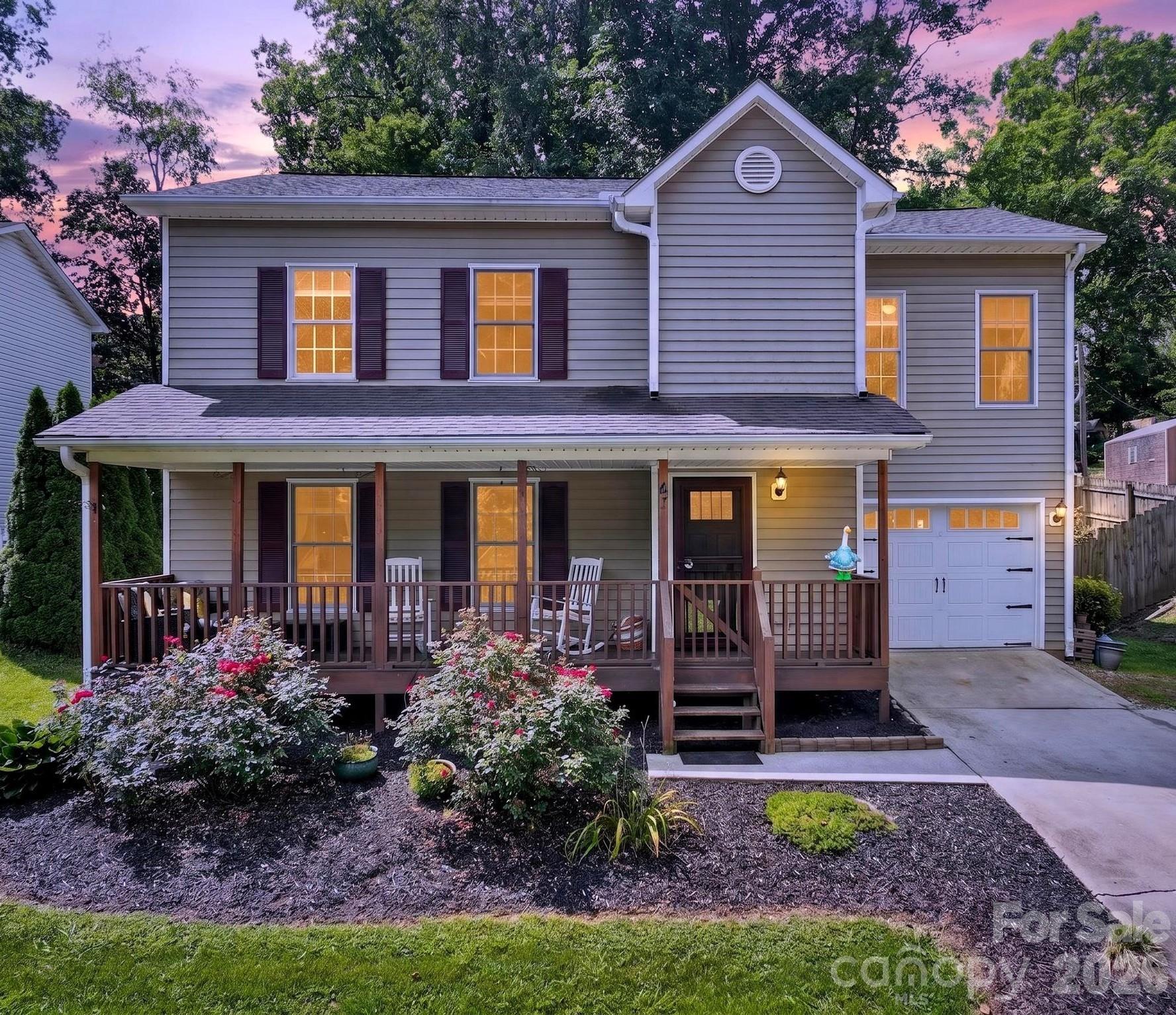 Single Family Residence at 47 Royal Oaks Road, Arden, photo 2 of 36