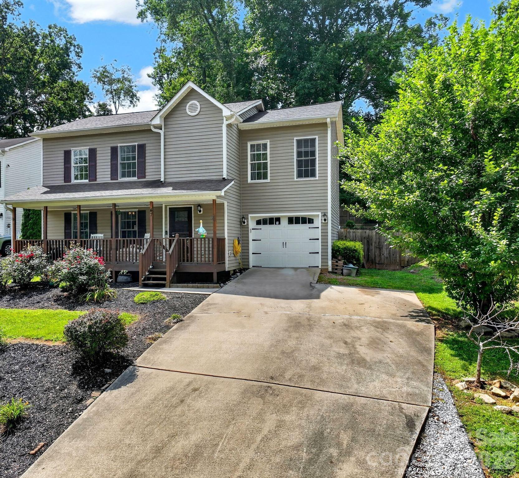 Single Family Residence at 47 Royal Oaks Road, Arden, photo 31 of 36