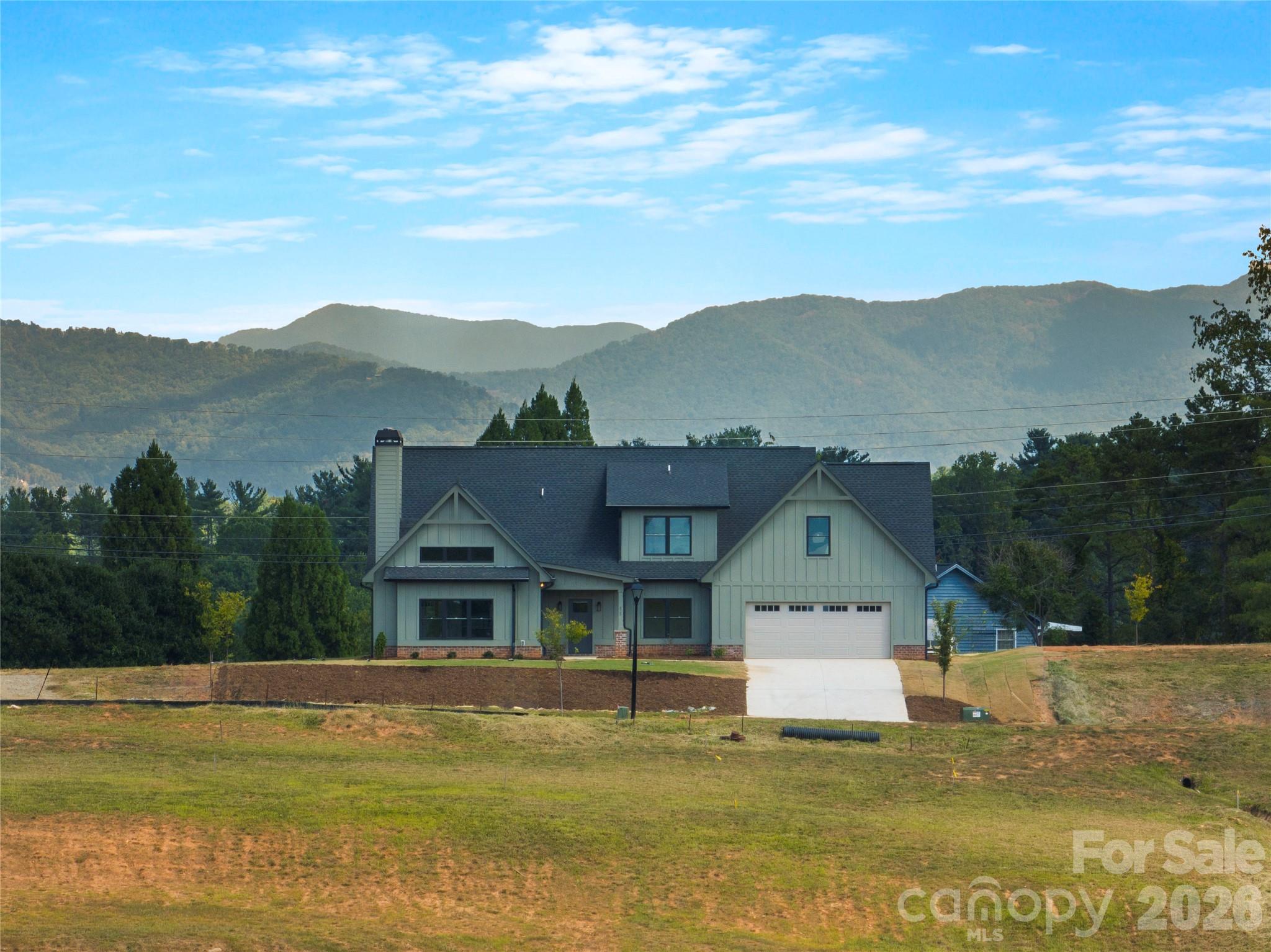 Single Family Residence at 11 Sky Drive S, Asheville, photo 2 of 31