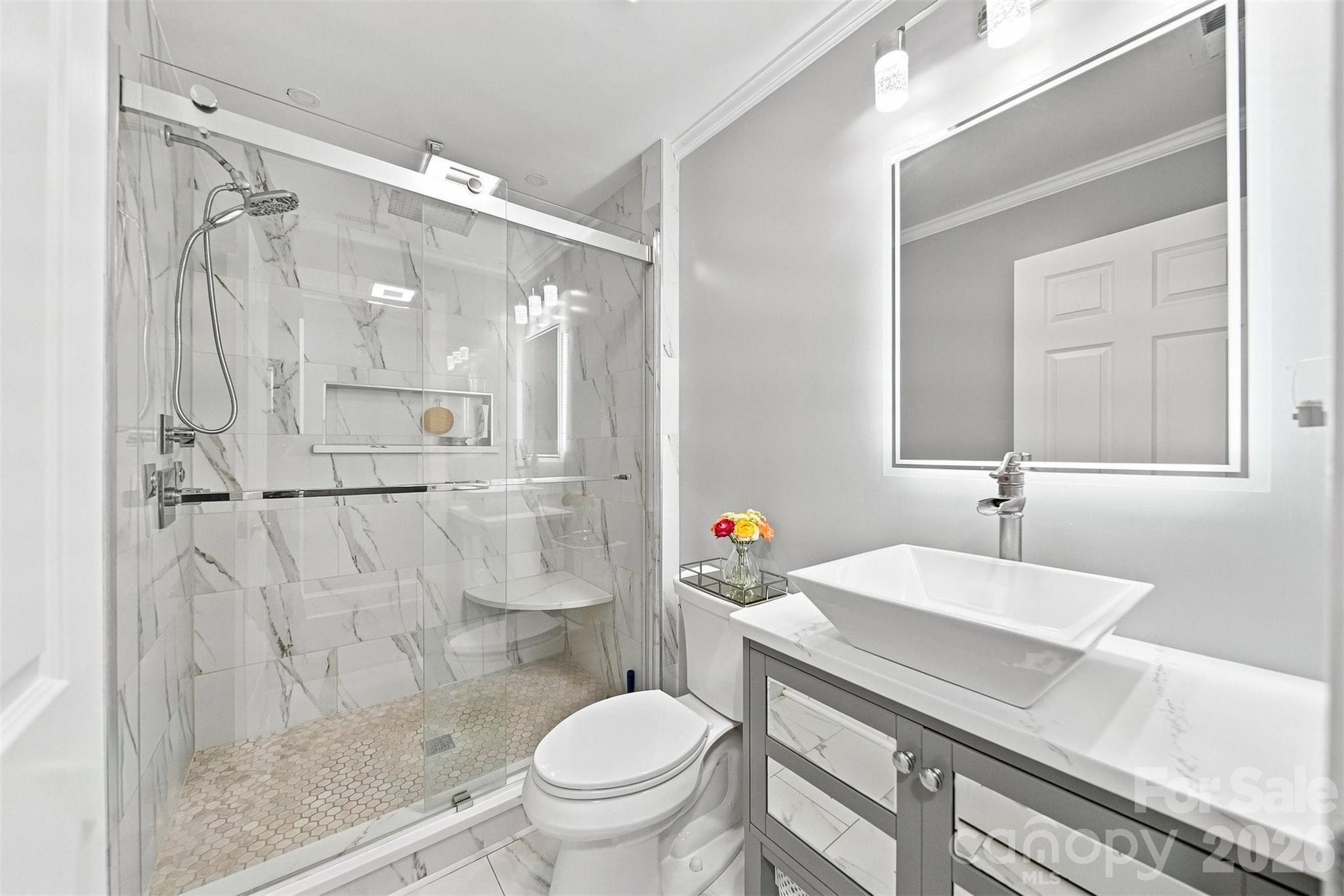 Single Family Residence at 100 30th Avenue NW, Hickory, photo 13 of 27