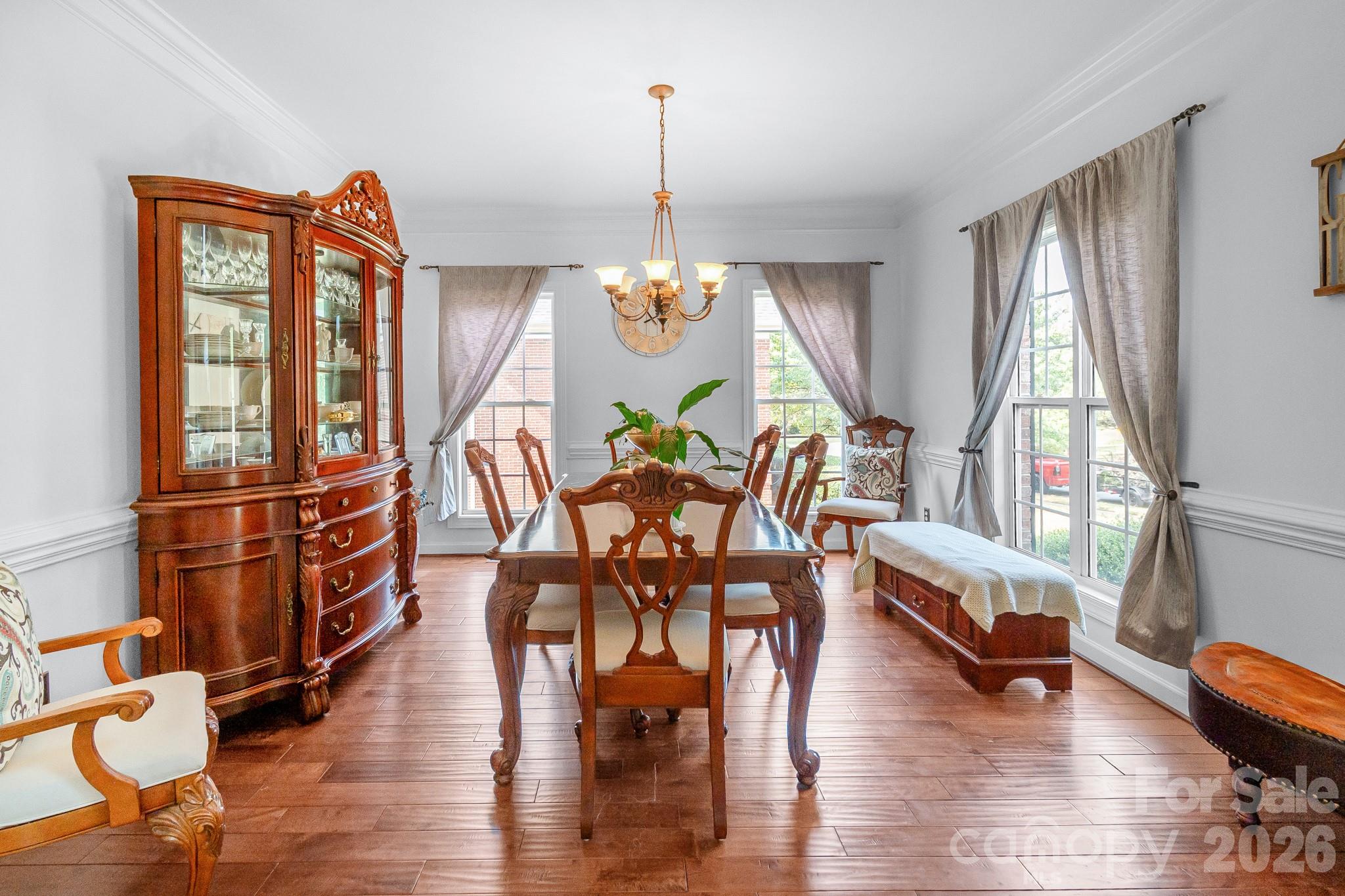 Single Family Residence at 402 Deercross Lane, Waxhaw, photo 8 of 32