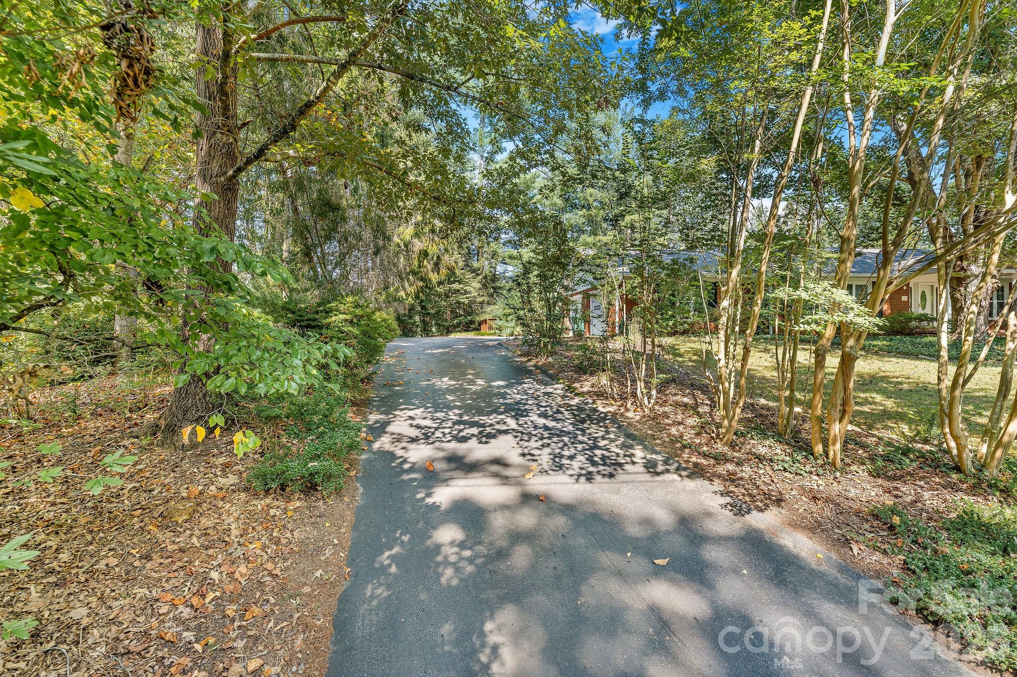 Recently sealed driveway. - 1 Pheasant Ridge Drive, Asheville