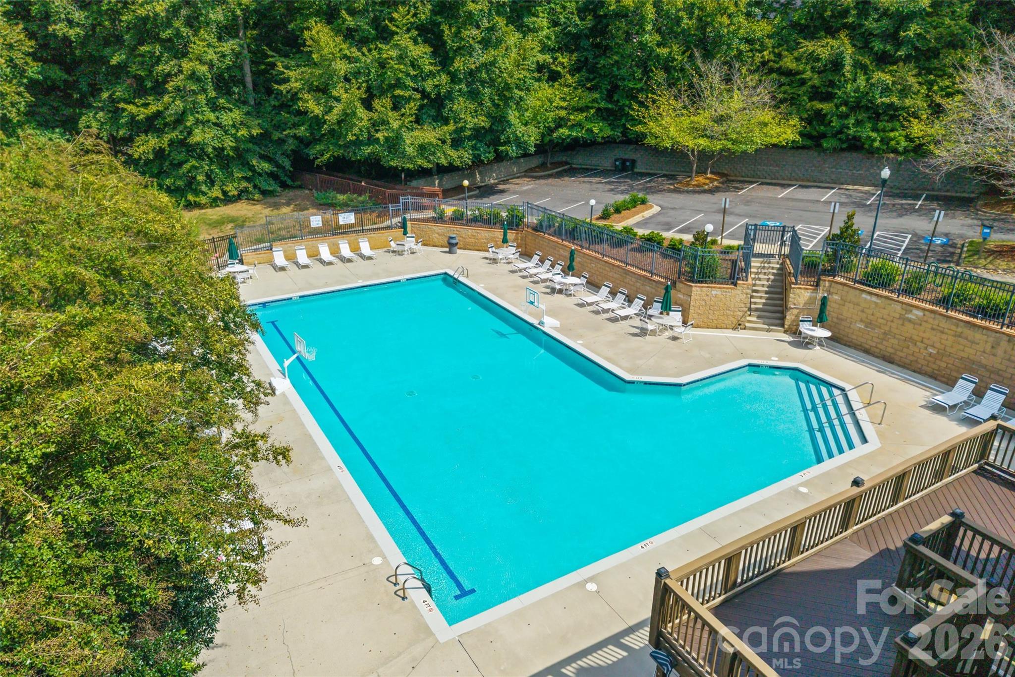 Single Family Residence at 919 Thorn Ridge Lane, Lake Wylie, photo 43 of 47
