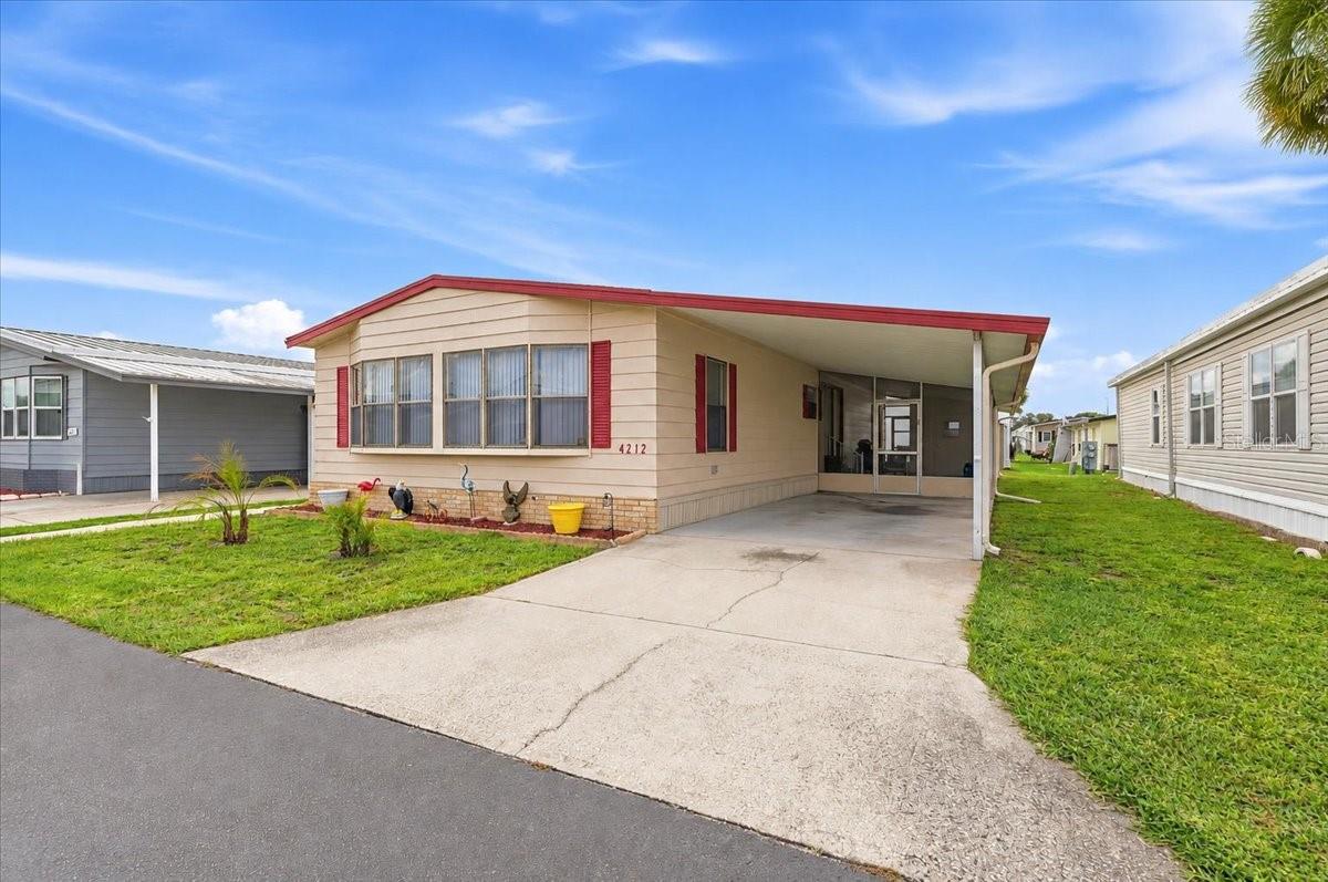 Manufactured Home at 4212 CEDARWOOD ST, WINTER HAVEN, photo 3 of 43