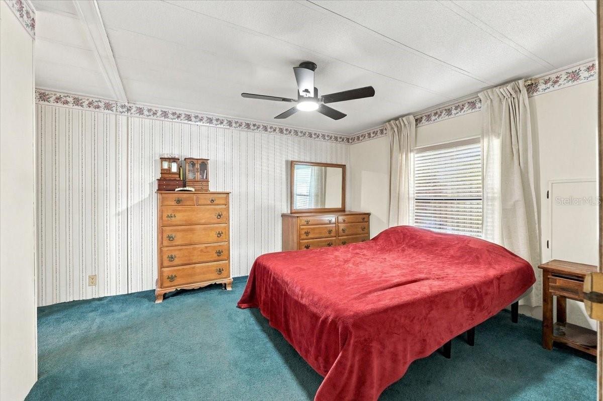 Manufactured Home at 4212 CEDARWOOD ST, WINTER HAVEN, photo 19 of 43