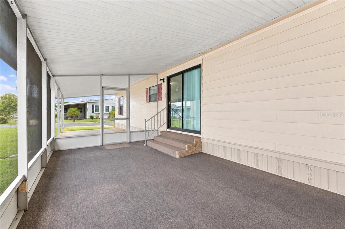Manufactured Home at 4212 CEDARWOOD ST, WINTER HAVEN, photo 29 of 43