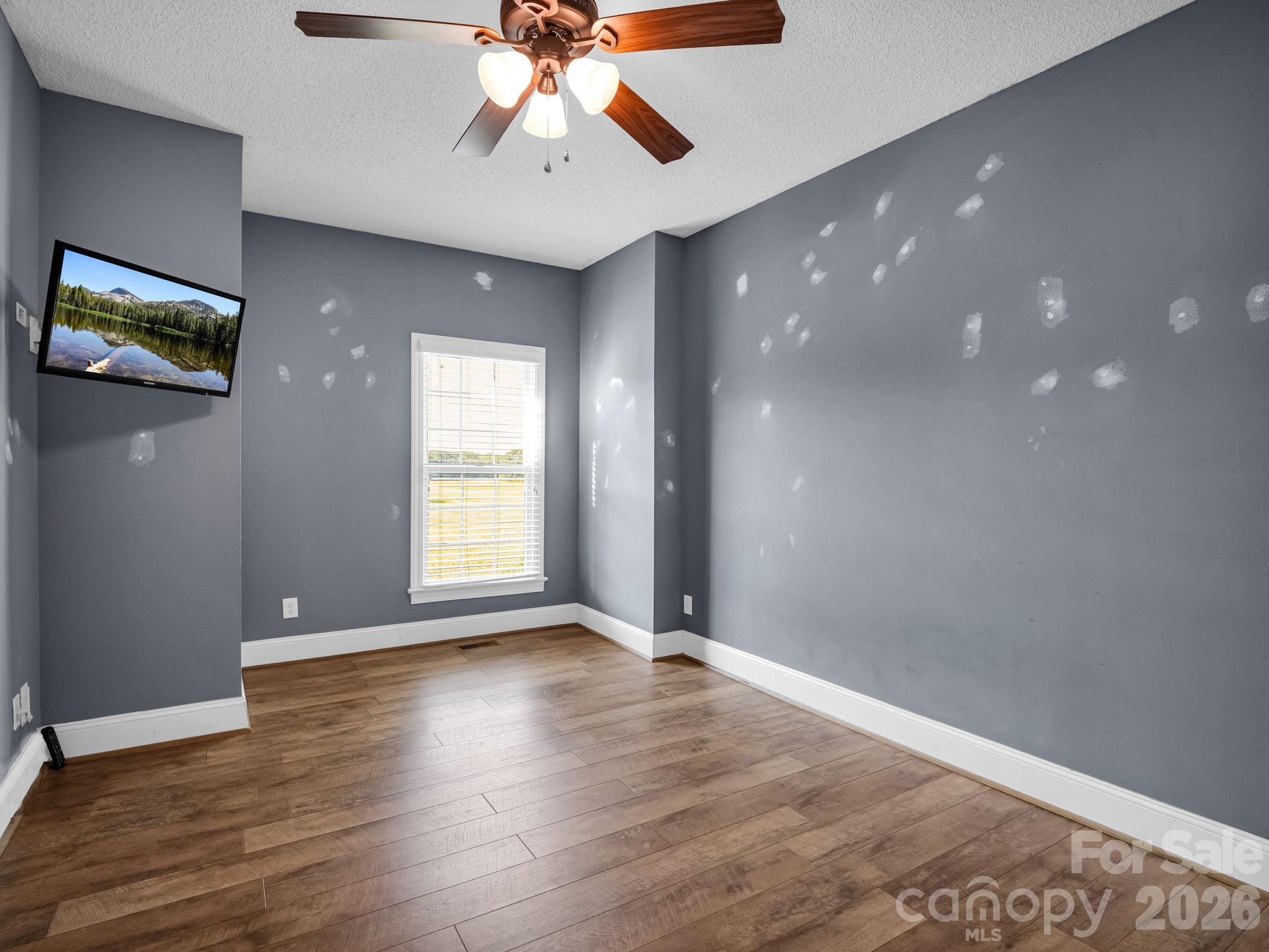 Single Family Residence at 110 Warlick Road, Lawndale, photo 18 of 32