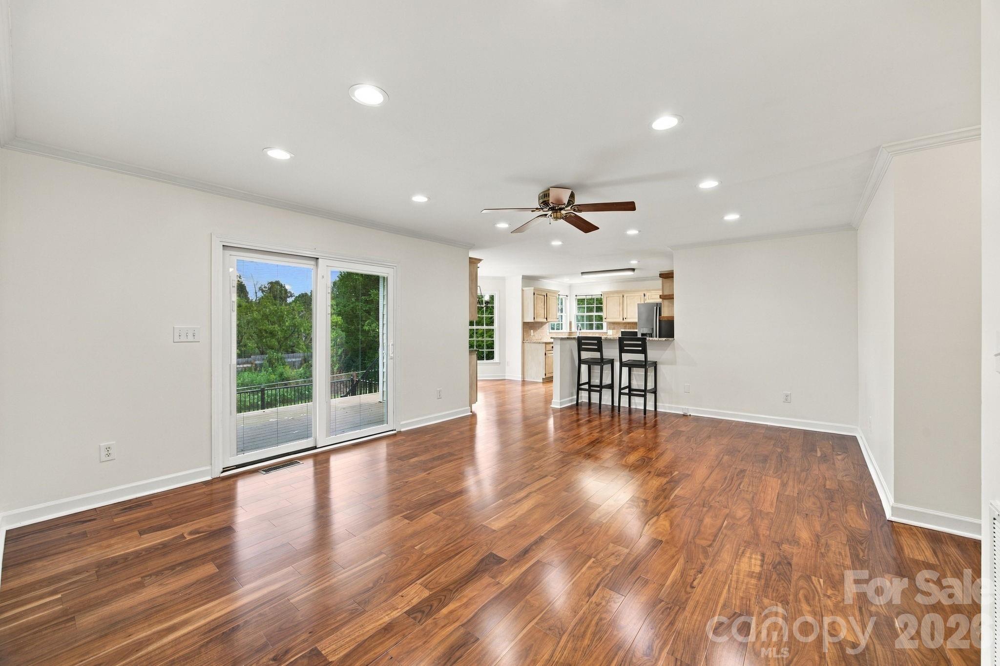 Single Family Residence at 1829 Kenmore Drive, Statesville, photo 8 of 40