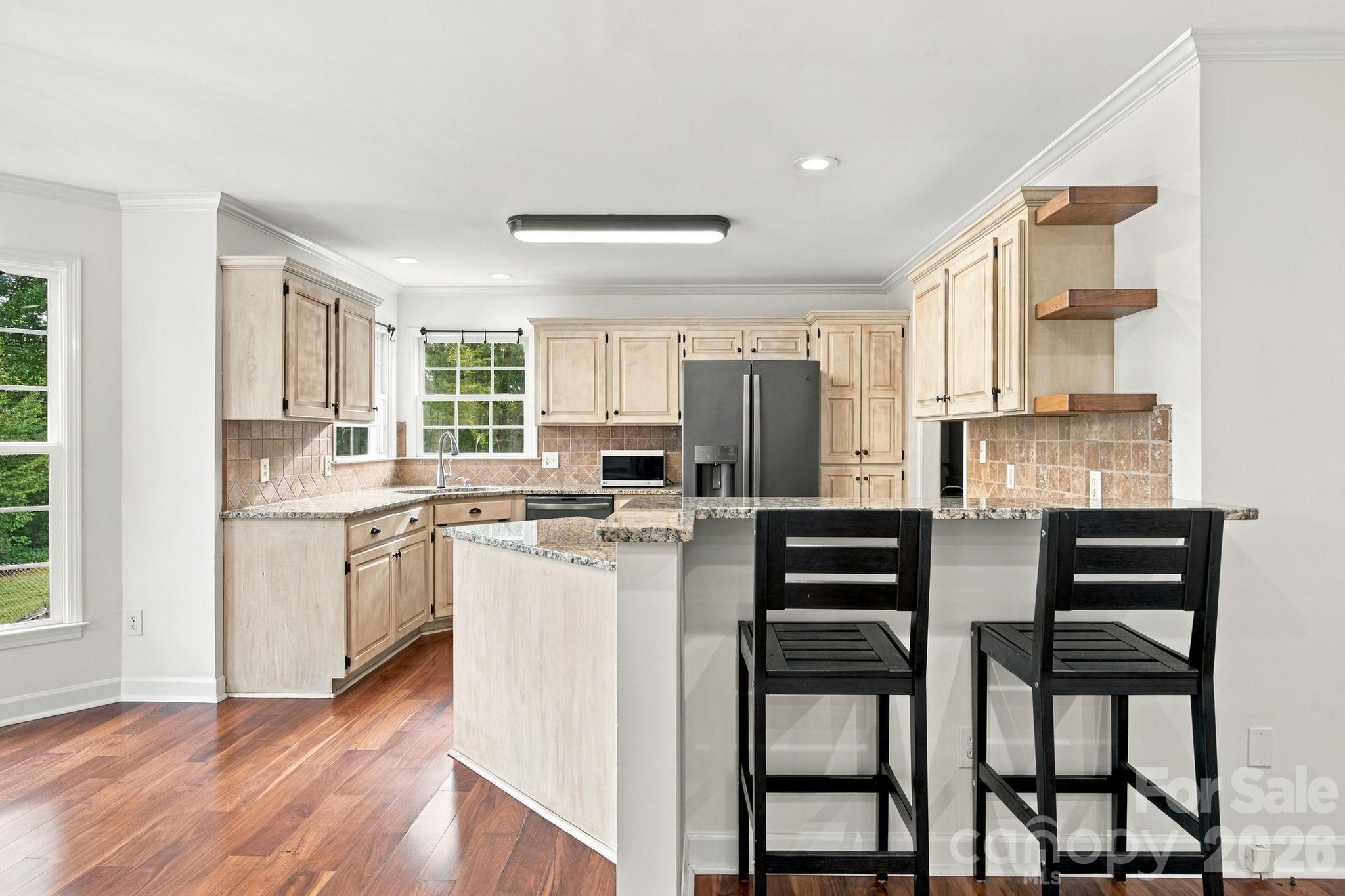 Single Family Residence at 1829 Kenmore Drive, Statesville, photo 10 of 40