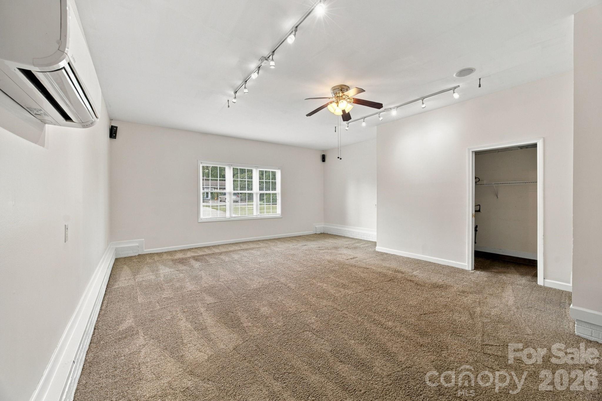 Single Family Residence at 1829 Kenmore Drive, Statesville, photo 19 of 40