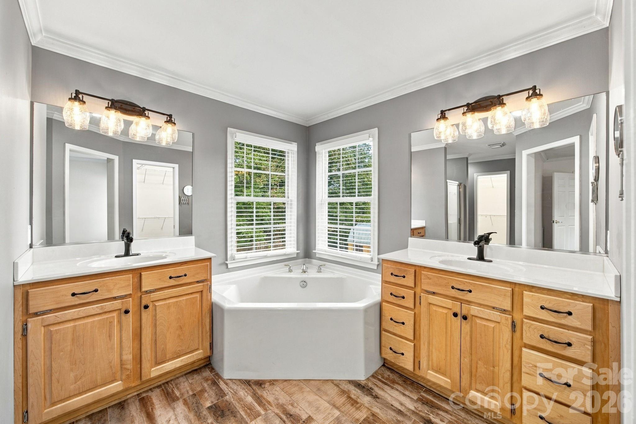 Single Family Residence at 1829 Kenmore Drive, Statesville, photo 28 of 40