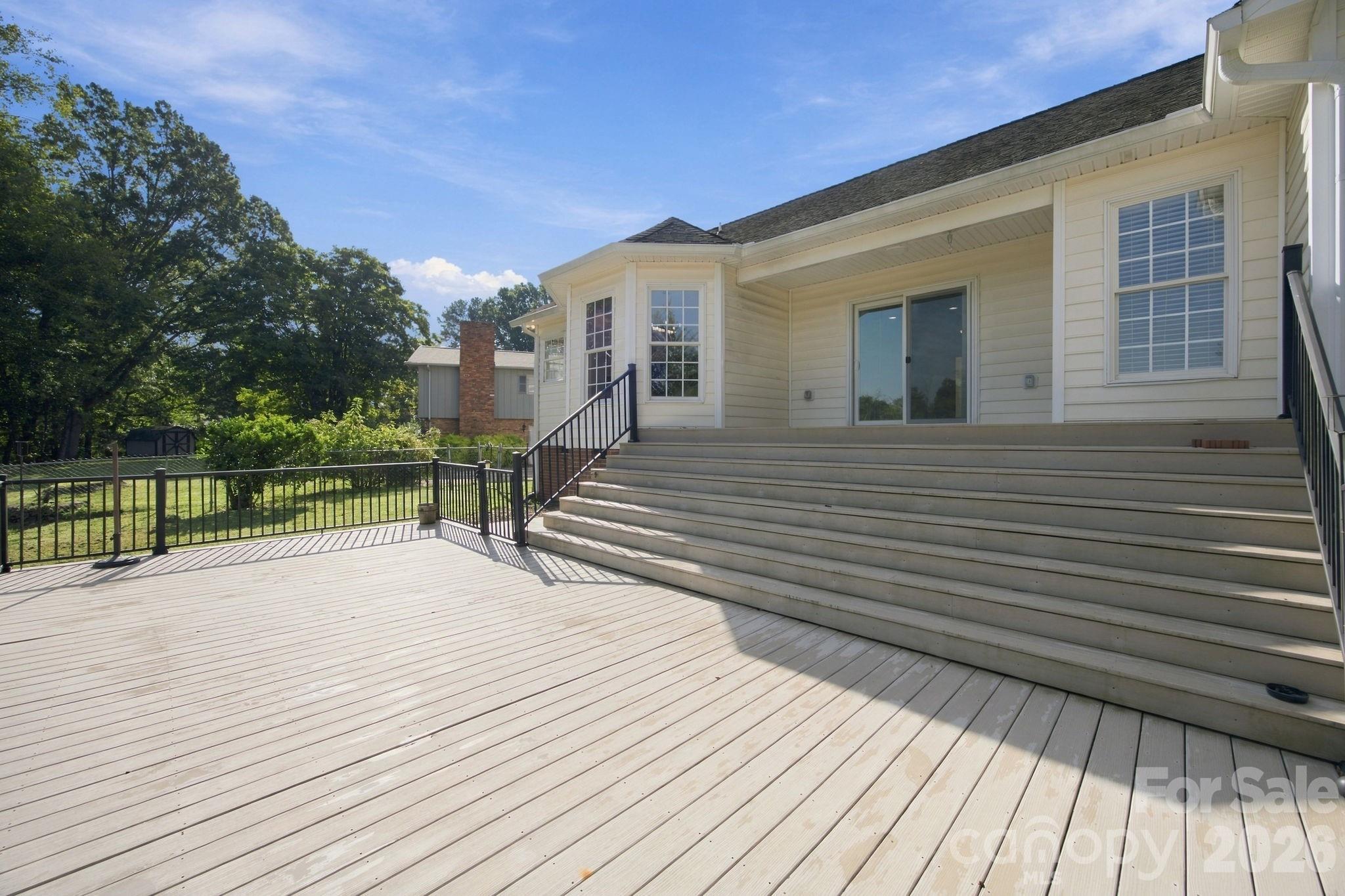 Single Family Residence at 1829 Kenmore Drive, Statesville, photo 33 of 40