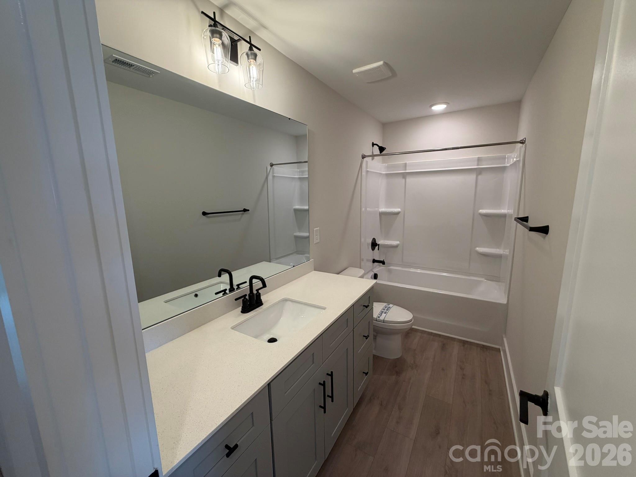 Bath 2 - 11970 Old Statesville Road, Huntersville