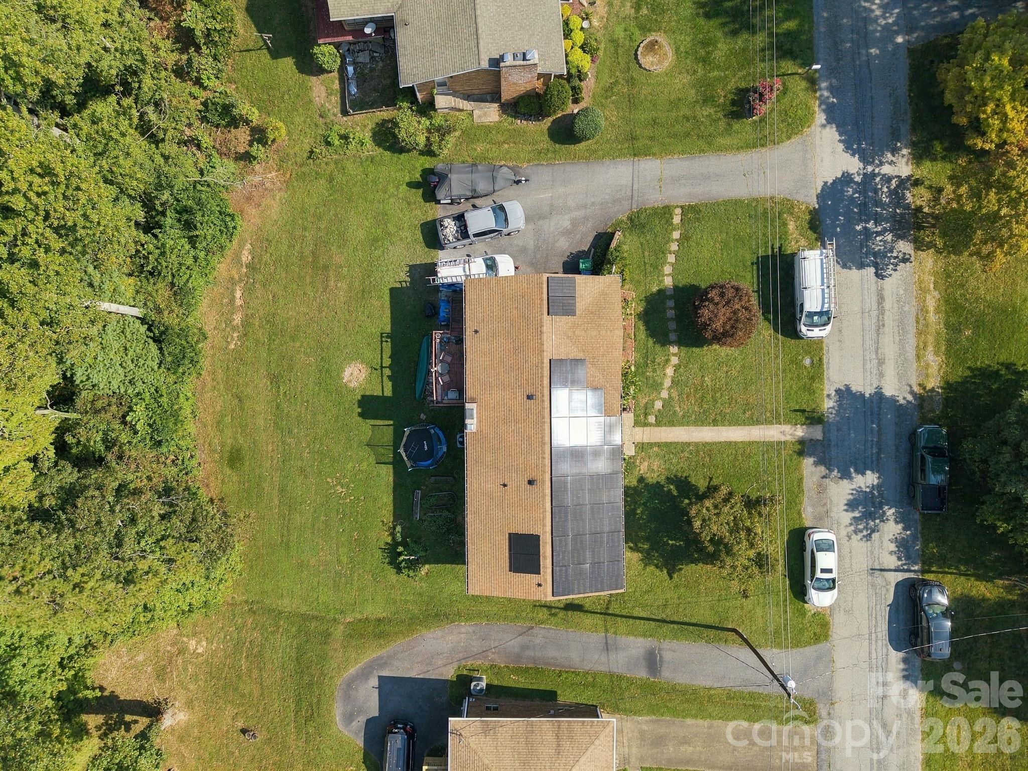 Single Family Residence at 7 Fieldcrest Circle, Asheville, photo 31 of 36