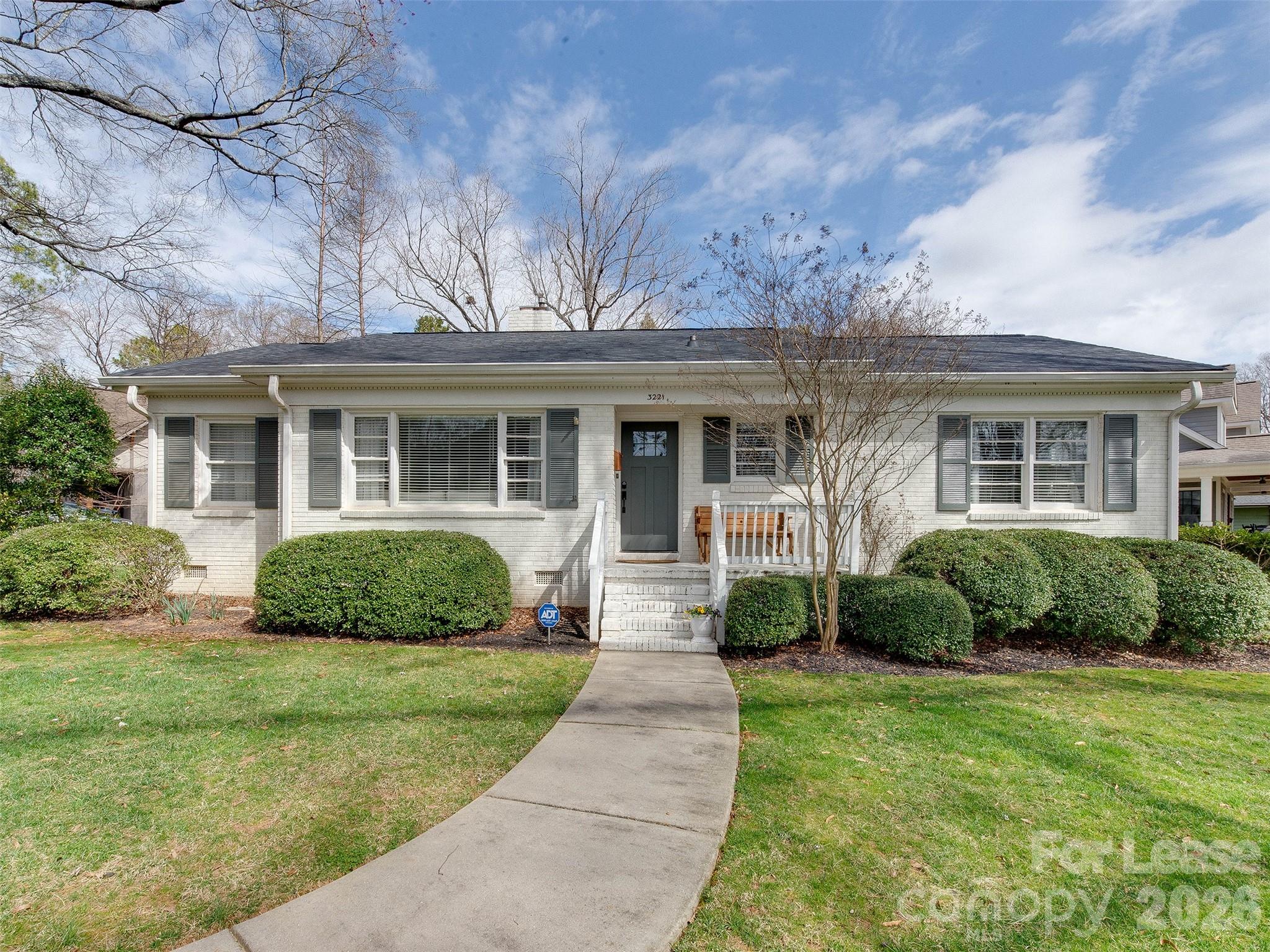 3221 Sunset Drive