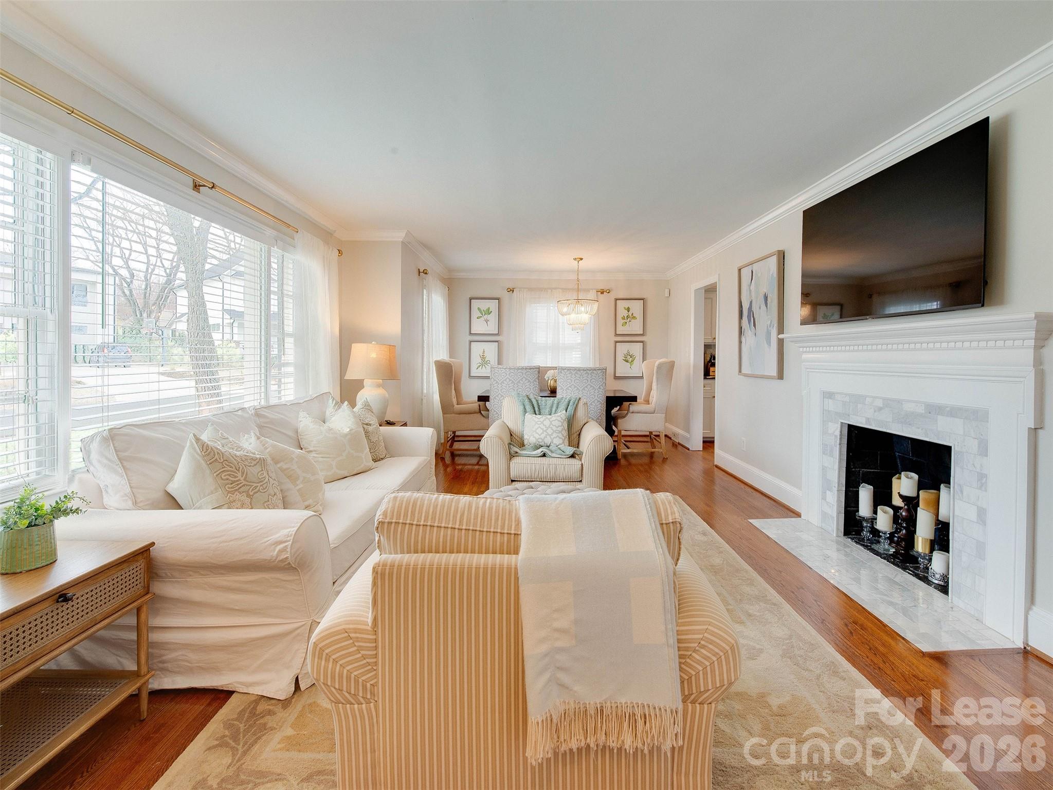 Single Family Residence at 3221 Sunset Drive, Charlotte, photo 7 of 48