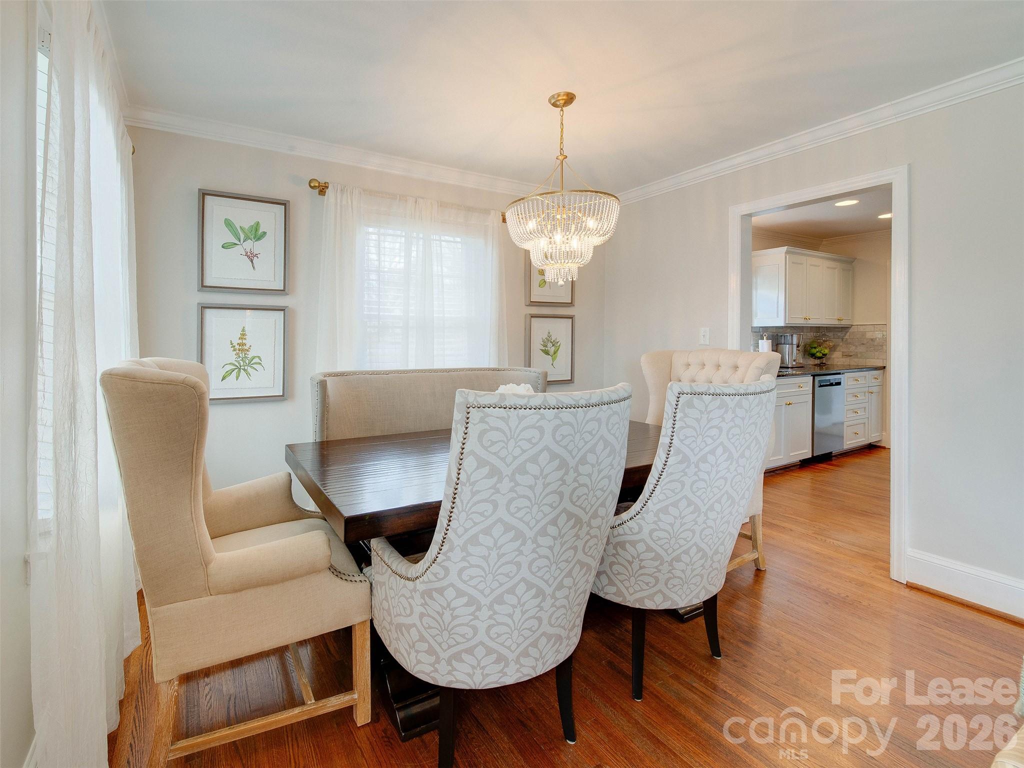 Single Family Residence at 3221 Sunset Drive, Charlotte, photo 12 of 48