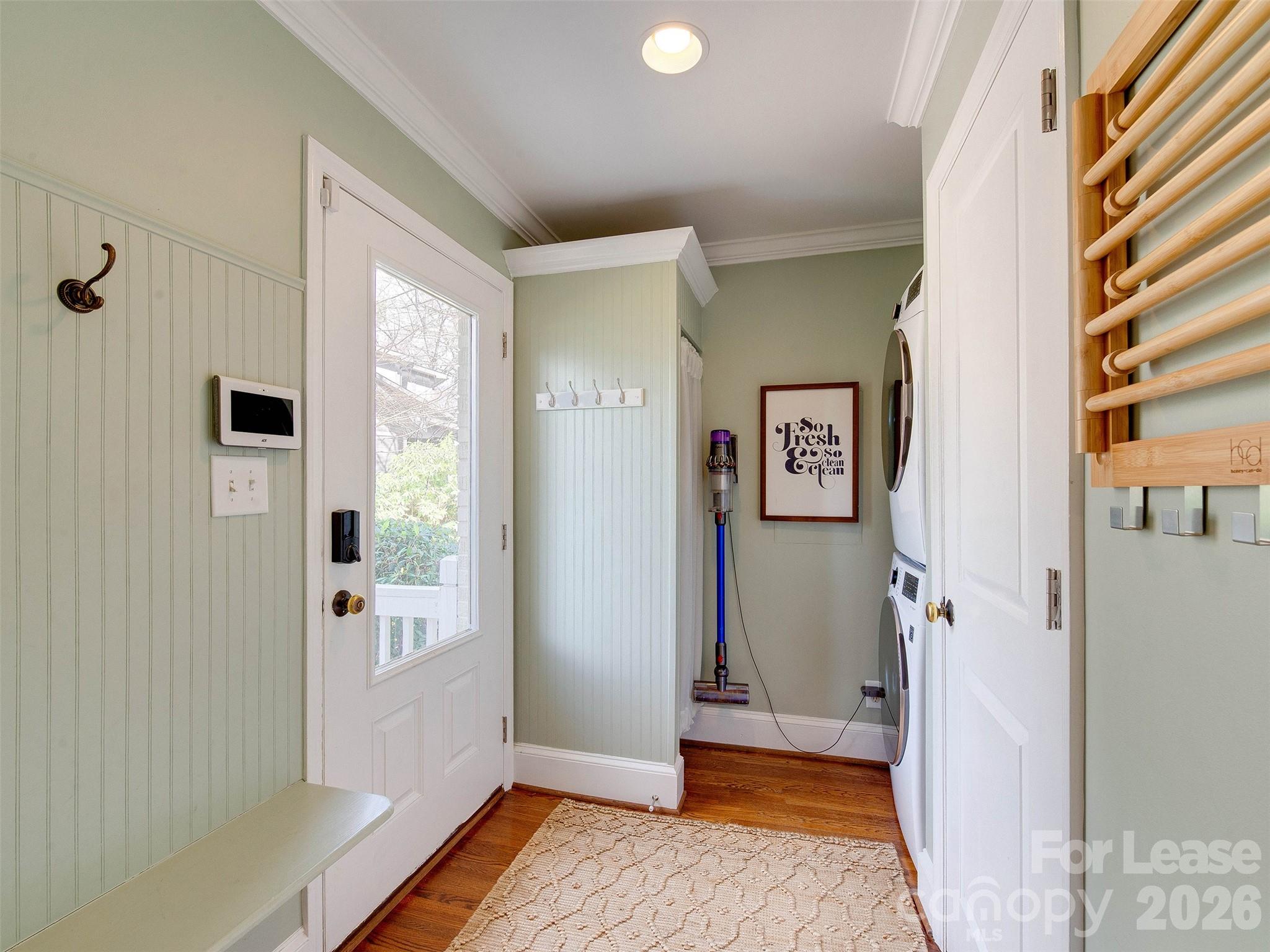 Single Family Residence at 3221 Sunset Drive, Charlotte, photo 27 of 48